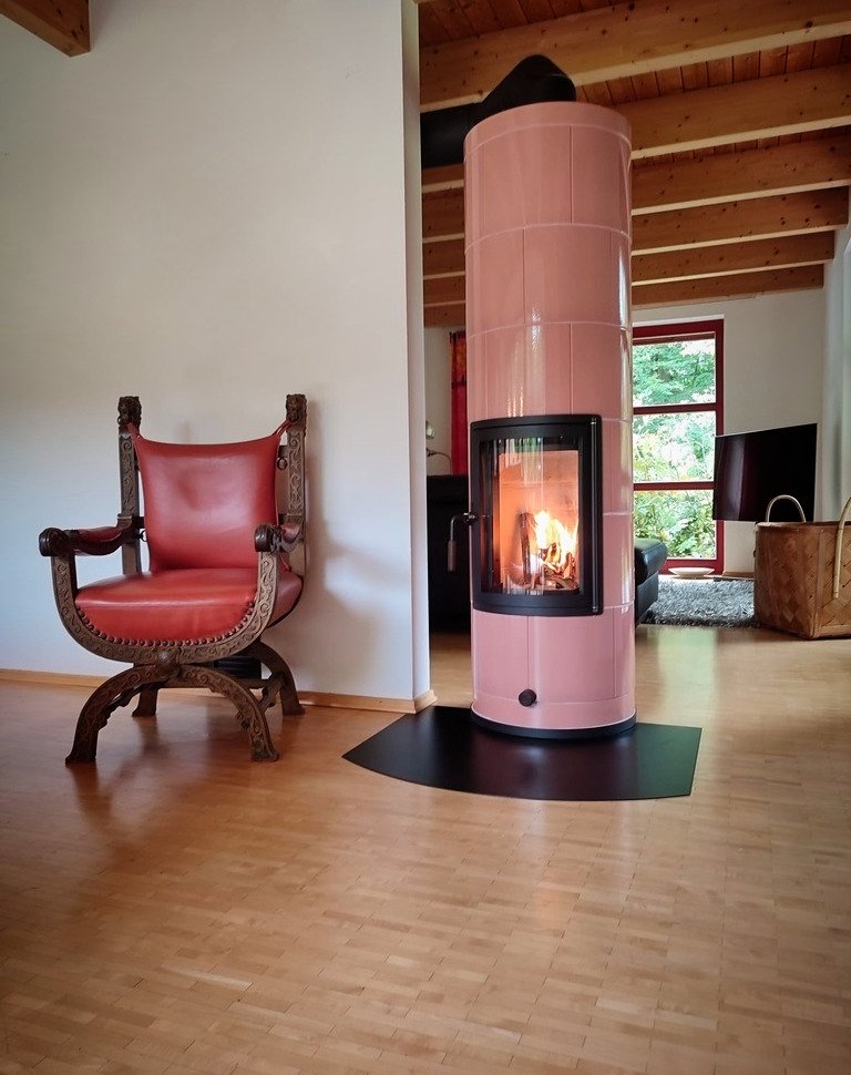 #speicherofen 
#rosa
#kundenwunsch 
#holzbrand 
#keramik