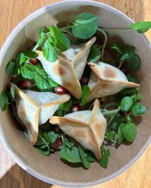 SPINACH FATAYER PORTION .jpg