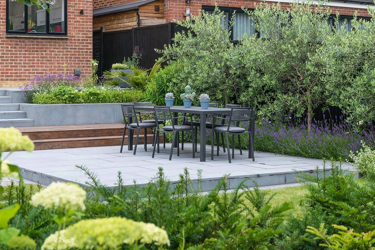 Contemporary Garden Design Golders Green — Hampstead Garden Design