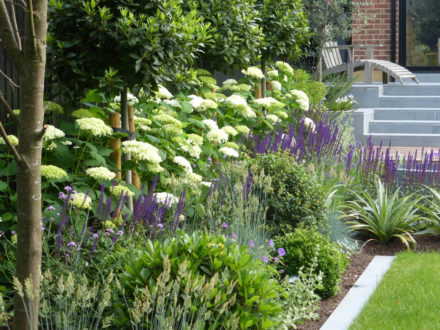 Contemporary Garden Design Golders Green — Hampstead Garden Design