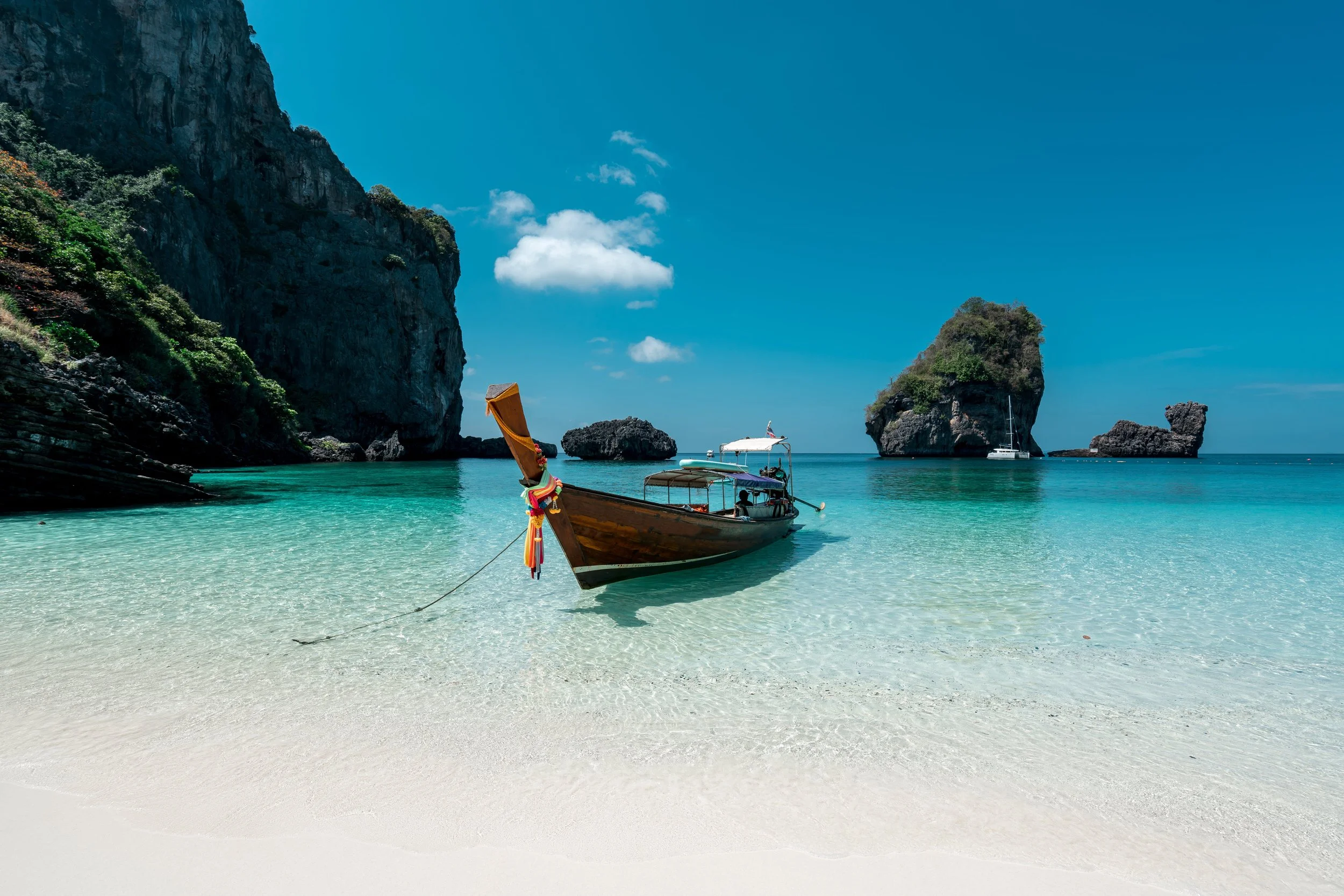 Thailand Longtail boat on beautiful beach-min.jpg