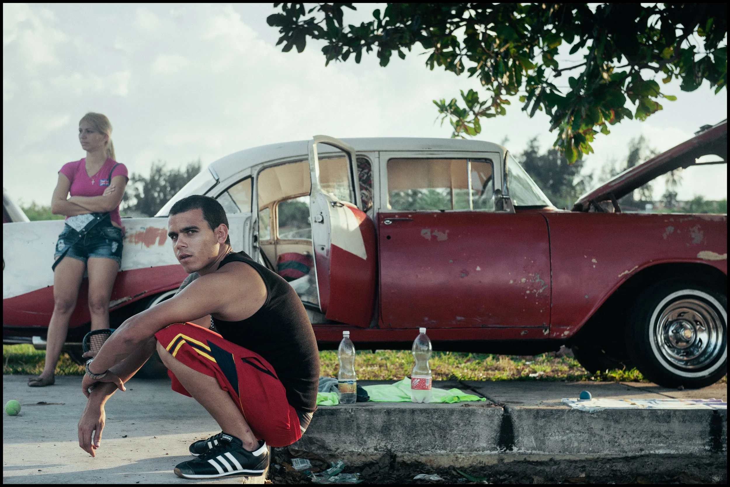 guy squatting-1.jpg