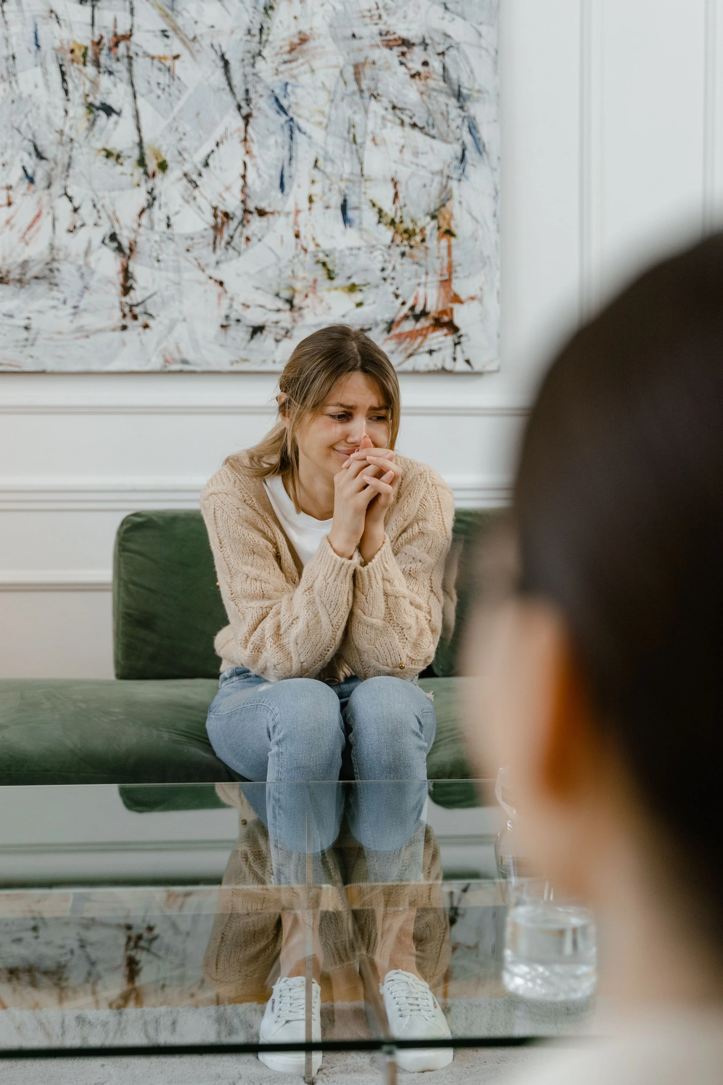What can I expect in my first psychology session?