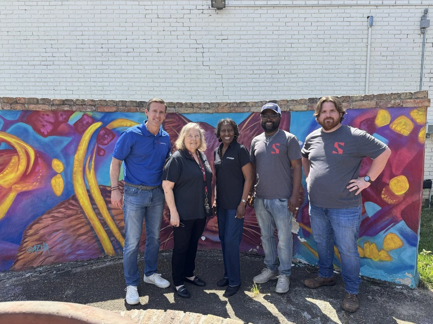 Last week, employees from StateStreet Group volunteered at The Big Fix, a spay and neuter clinic working to reduce pet overpopulation. Our team supported clinic operations and helped care for pets in the area. Giving back like this is one of the ways