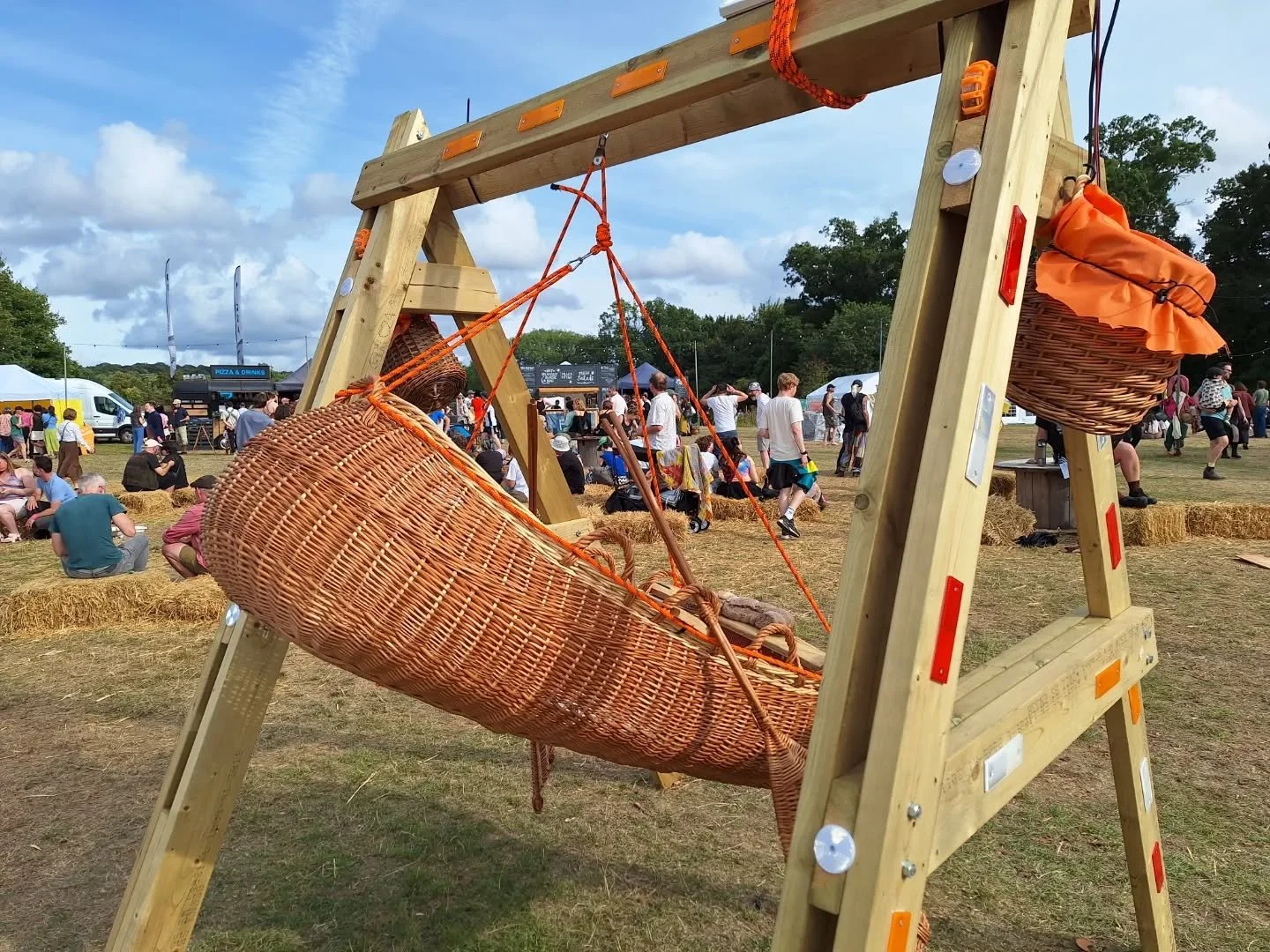 Nowelis Flood is a basket and sound work made with my mate George Ridgway for @supernormalfestival

In the Miller's Tale by Chaucer, a gullible carpenter is fooled into preparing an escape pod for an imaginary flood to divert attention from a scandal