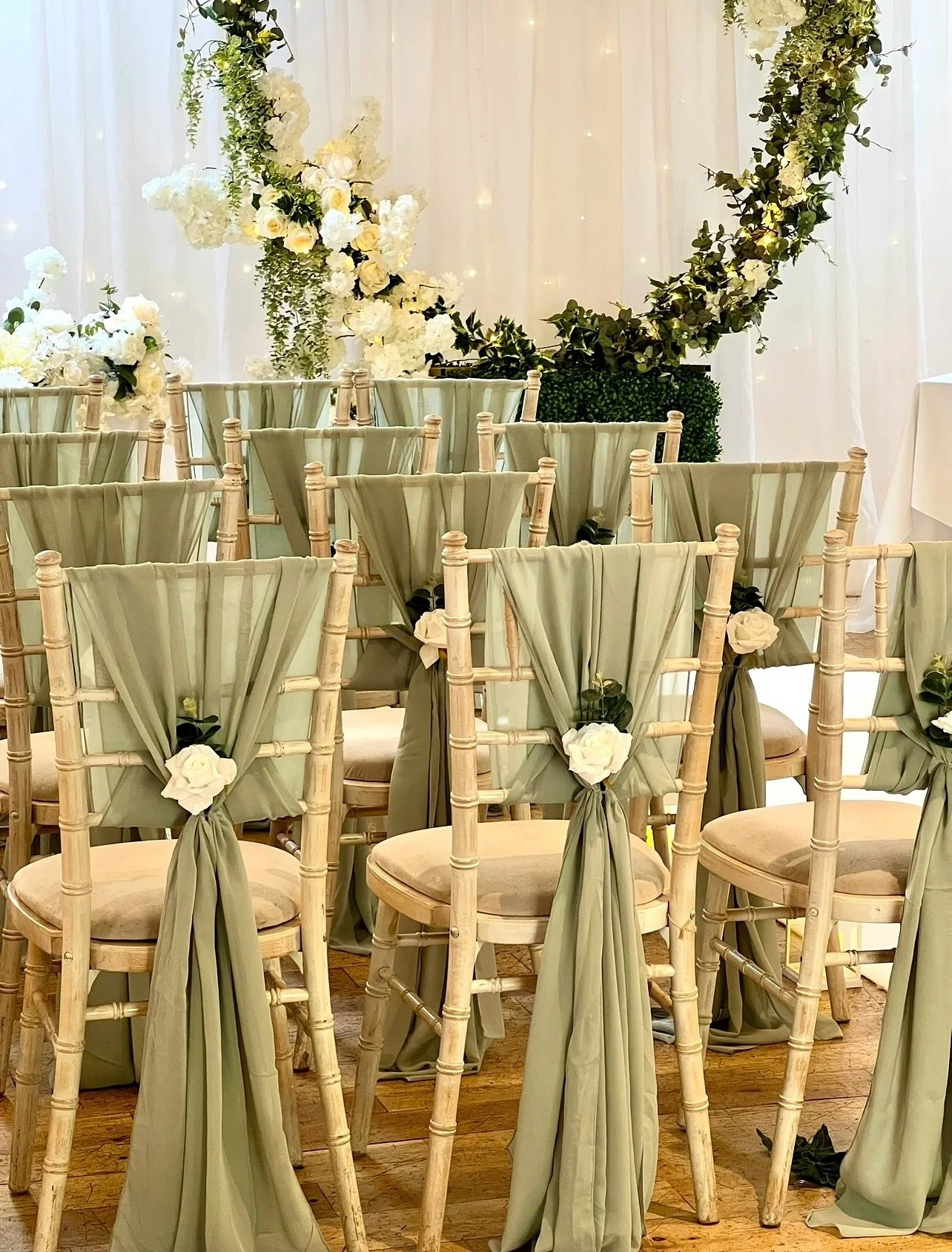 Absolutely stunning set up for today&rsquo;s wedding 😍 

We provided our sage green drapes &amp; floral touch, along with white lanterns along the aisle for the ceremony ✨🌿
