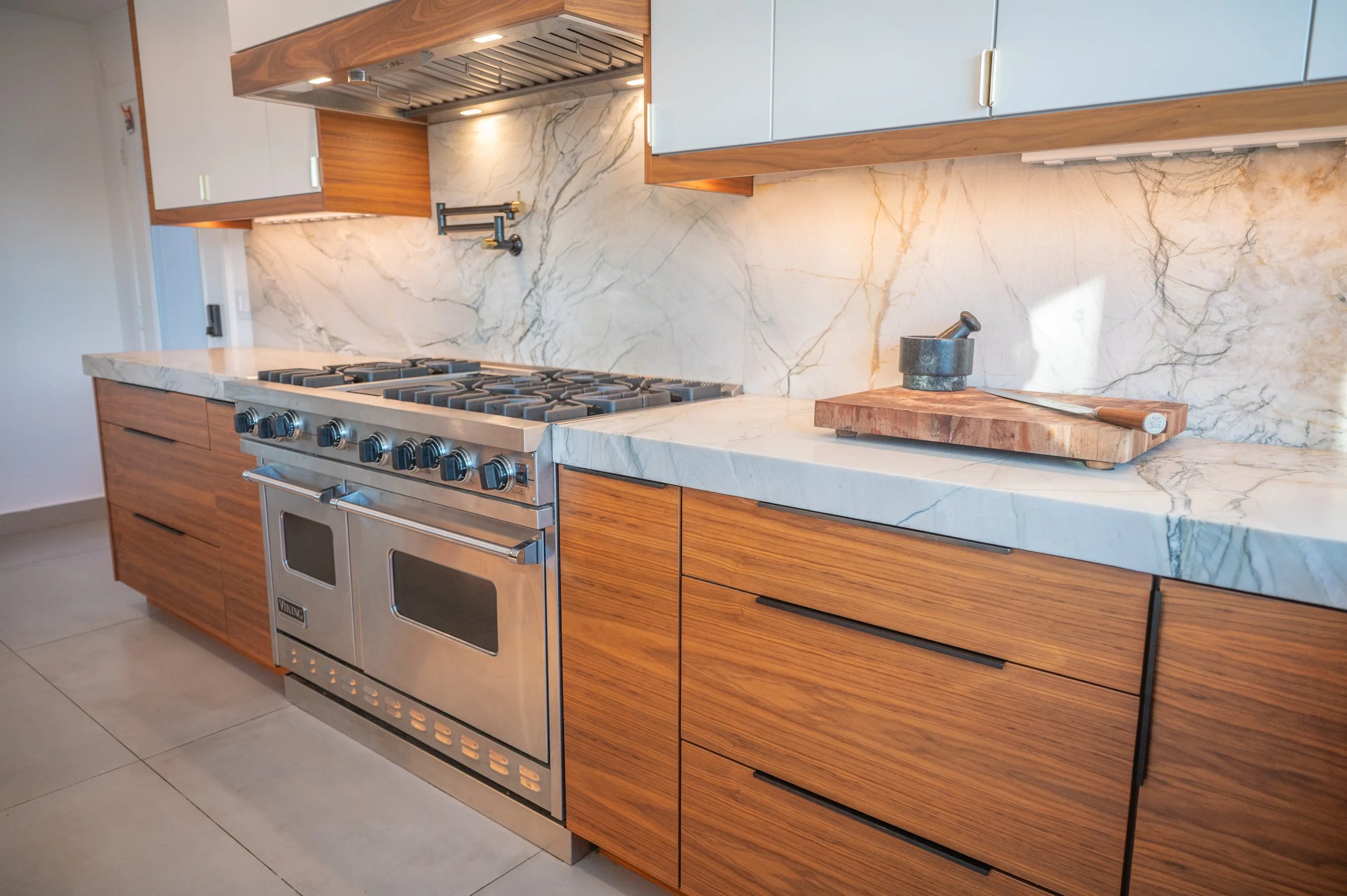 Seamless_Builders_Santee_Kitchen__Remodel_001_Still-10.jpg
