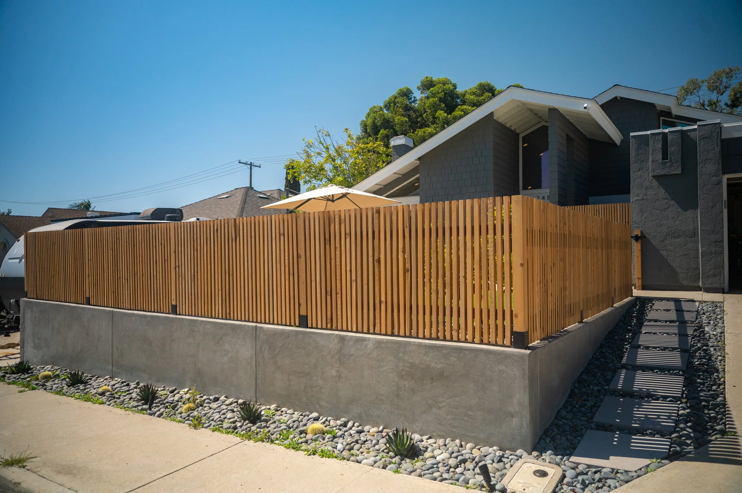 Seamless_Builders_Encinitas_Remodel_002_Still-23.jpg