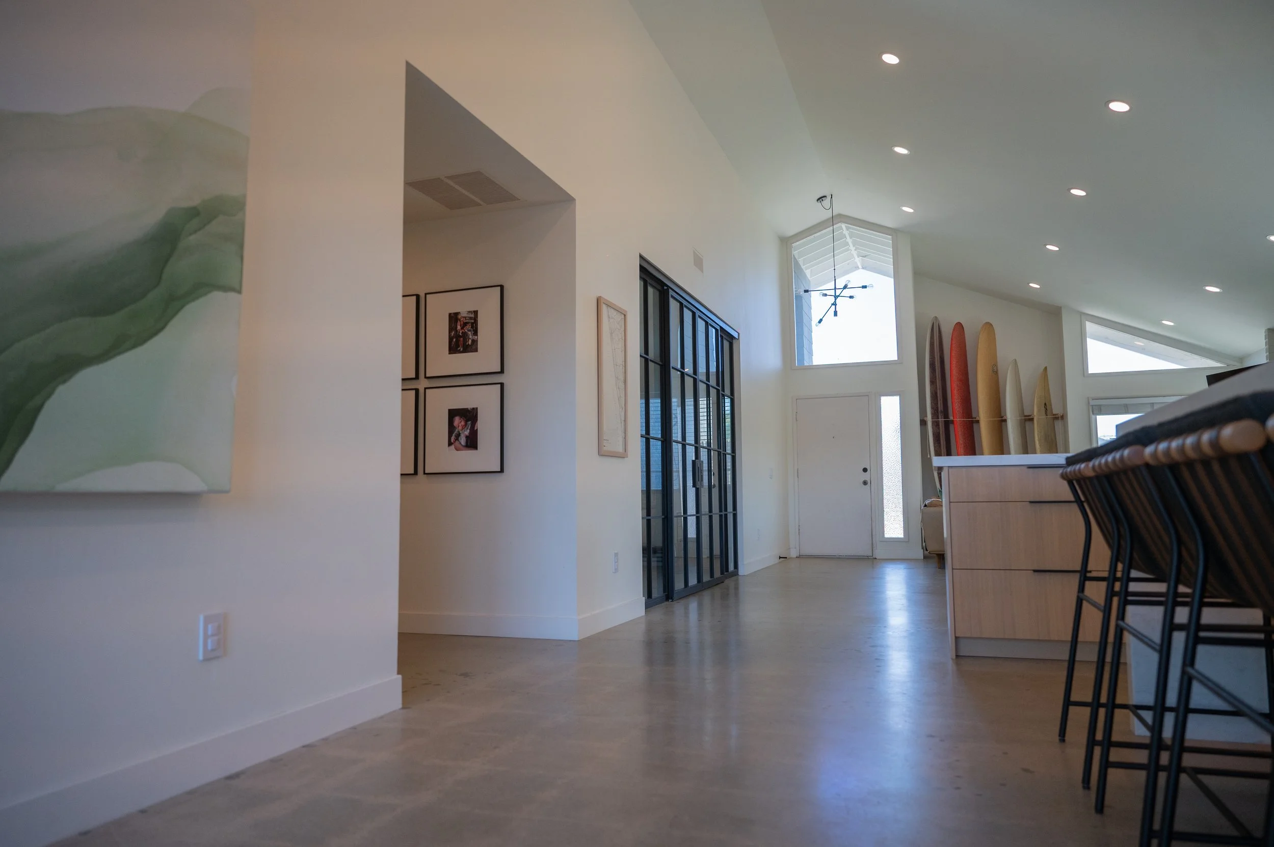 Seamless_Builders_Encinitas_Remodel_002_Still-10.jpg