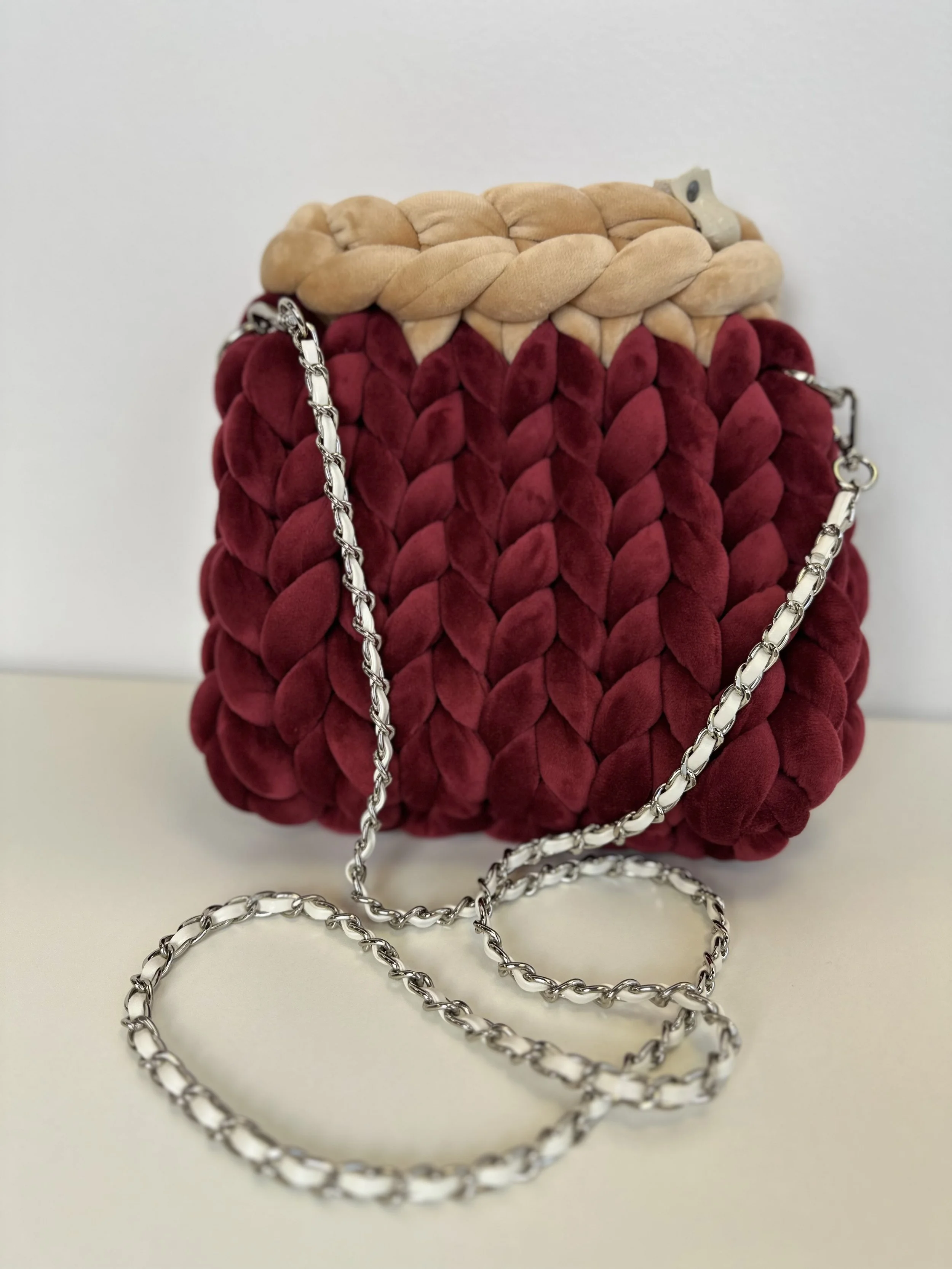 Wiesnchic Bordeaux Beige.jpeg