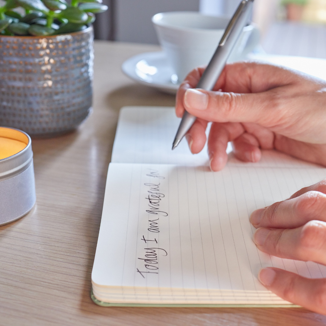 Feel Happier and Less Anxious Right Now: How to Start A Gratitude ...