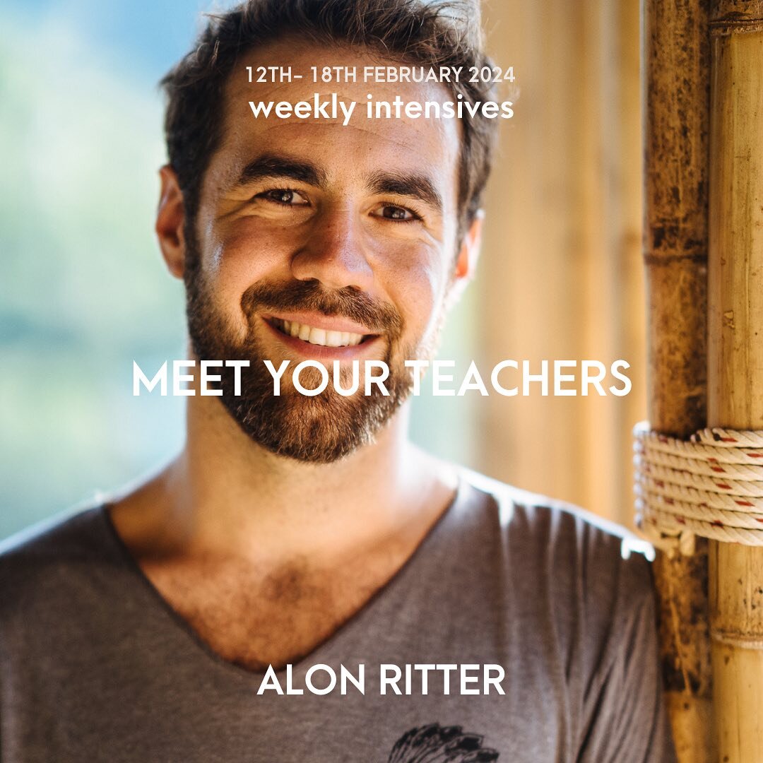 First Merry Christmas from the Corpo Intensives Team today we continue our meet the teacher for february with 
✨ Alon Ritter ✨
our beloved and certified Feldenkrais practitioner and maestro of movement!
With a BA in music education, Alon&rsquo;s expe