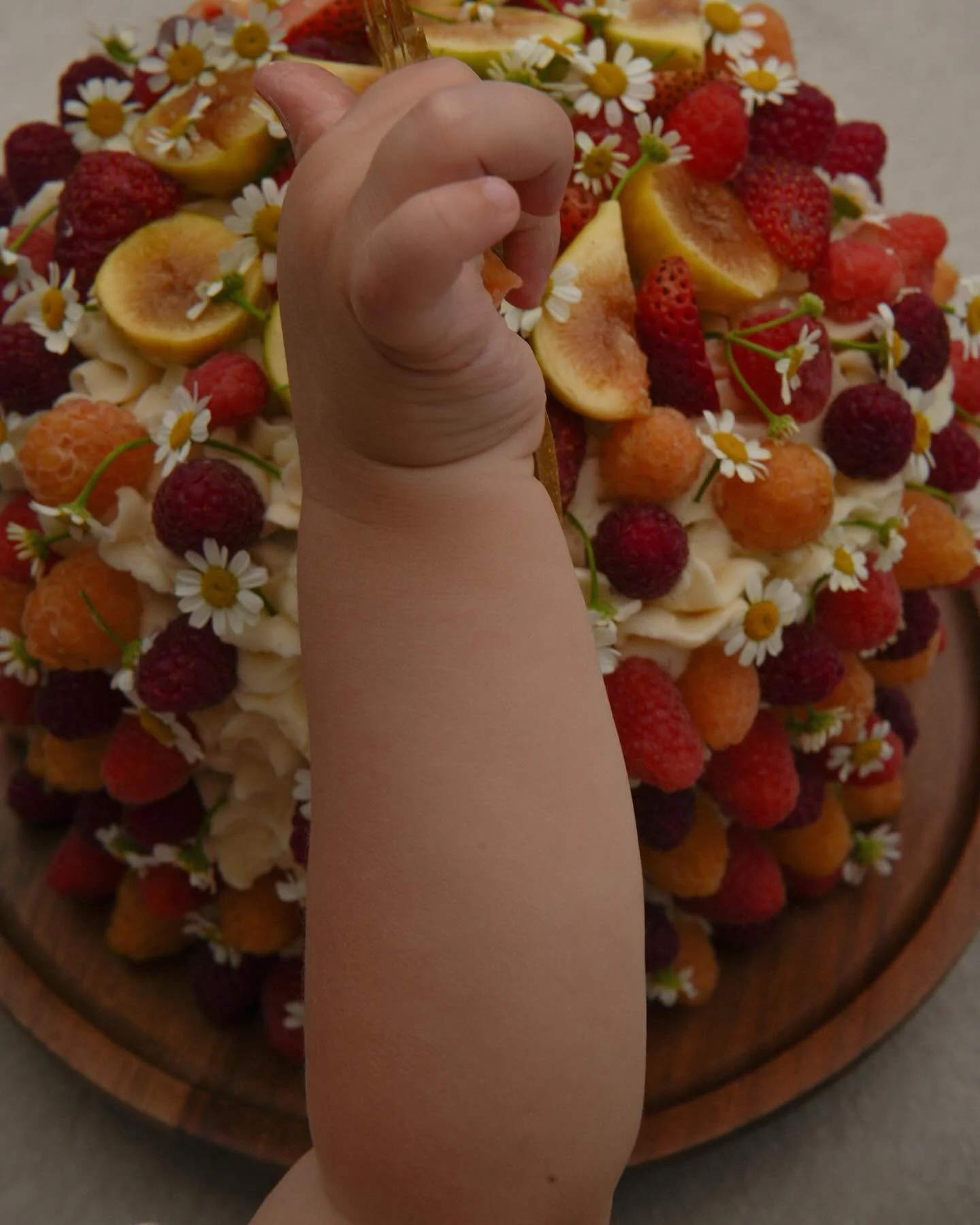I&rsquo;m picky about photographing events but loooove me a first birthday party! 🌸🫶🏼🌞🧁🎉🎀

#mirellemaiaphotography