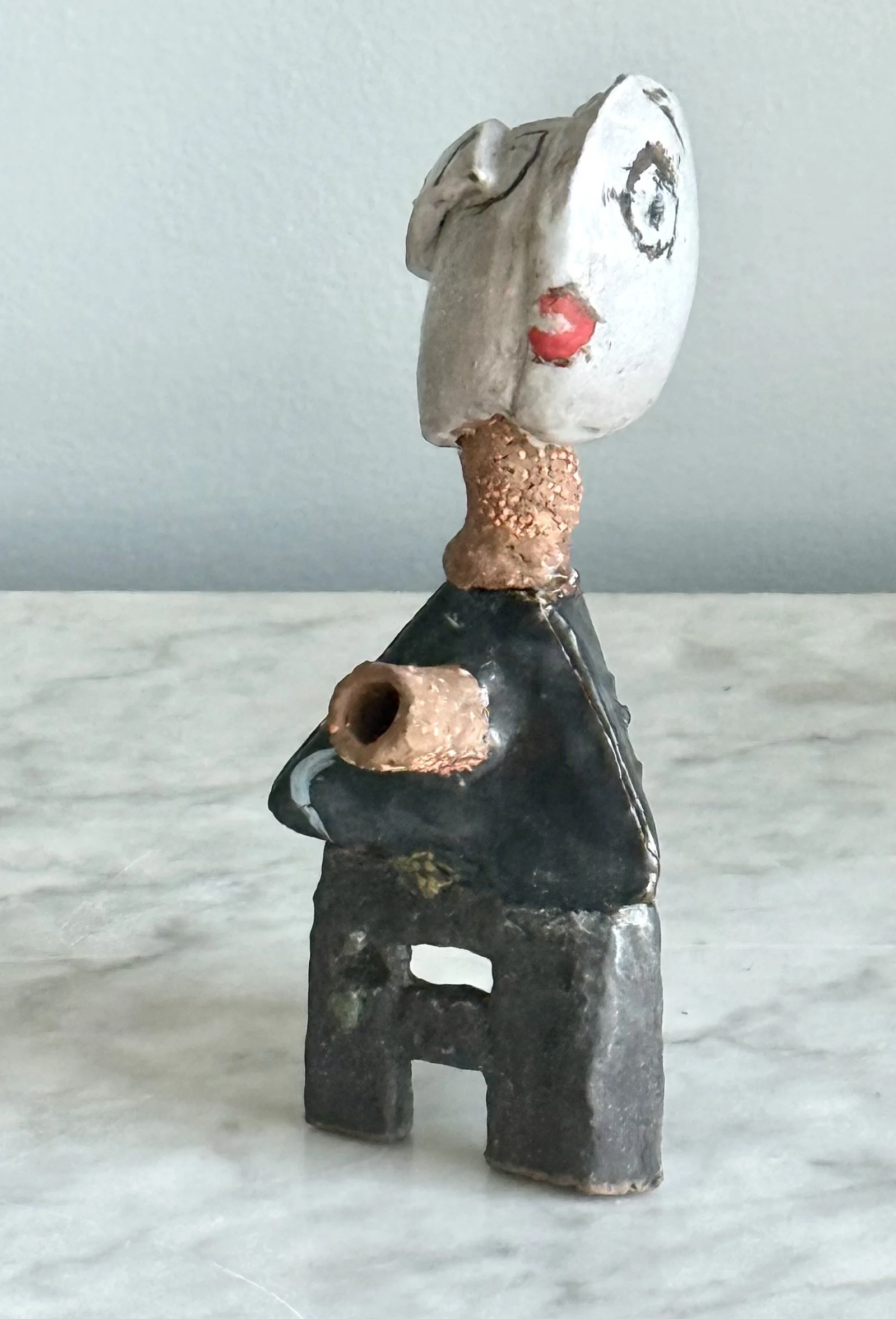 One Armed Red Lips, Glazed ceramic, 7" x 3", 2026