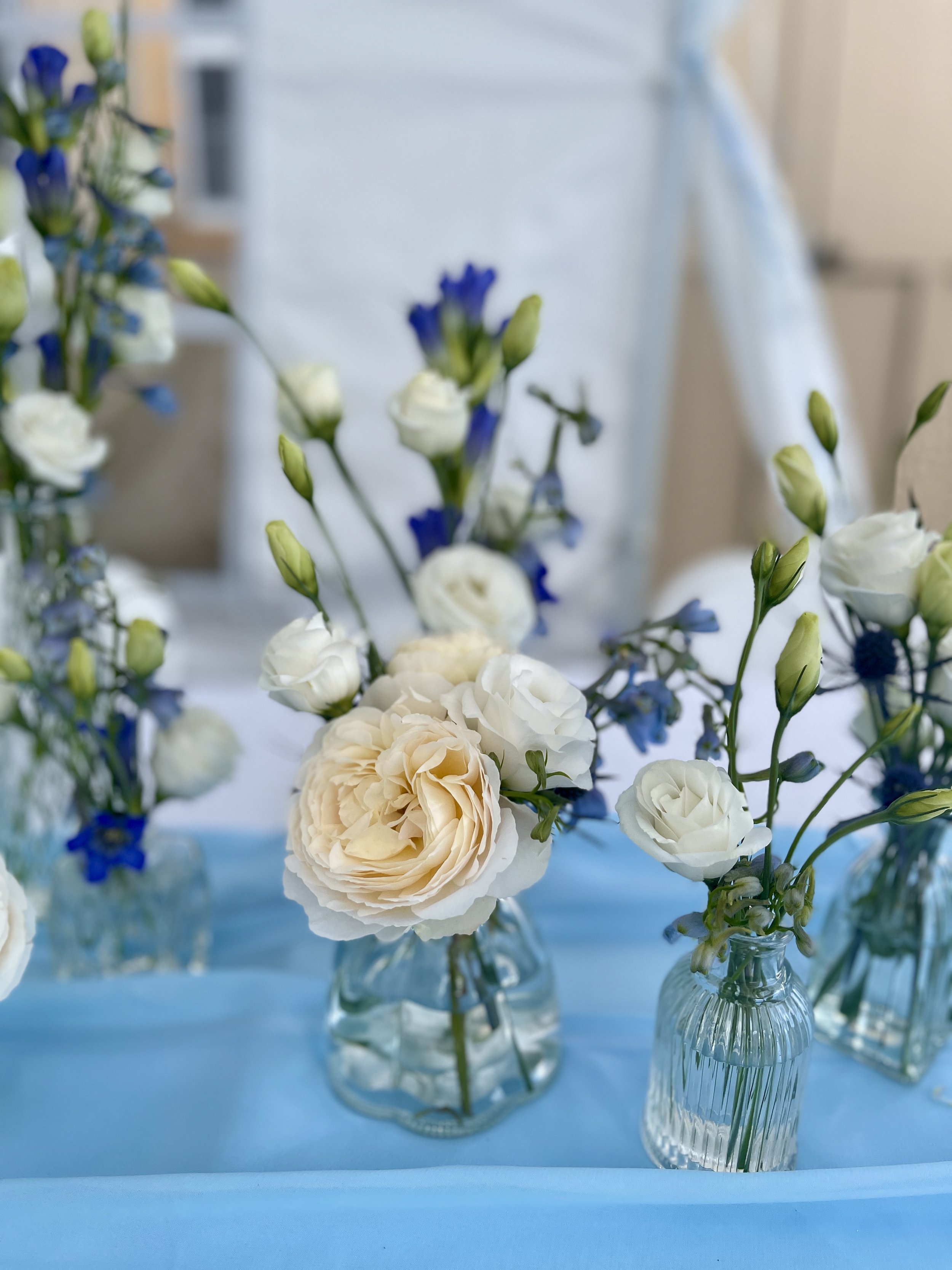 Small table centerpieces for corporate events MA, bud vase centerpieces, cocktail hour arrangements