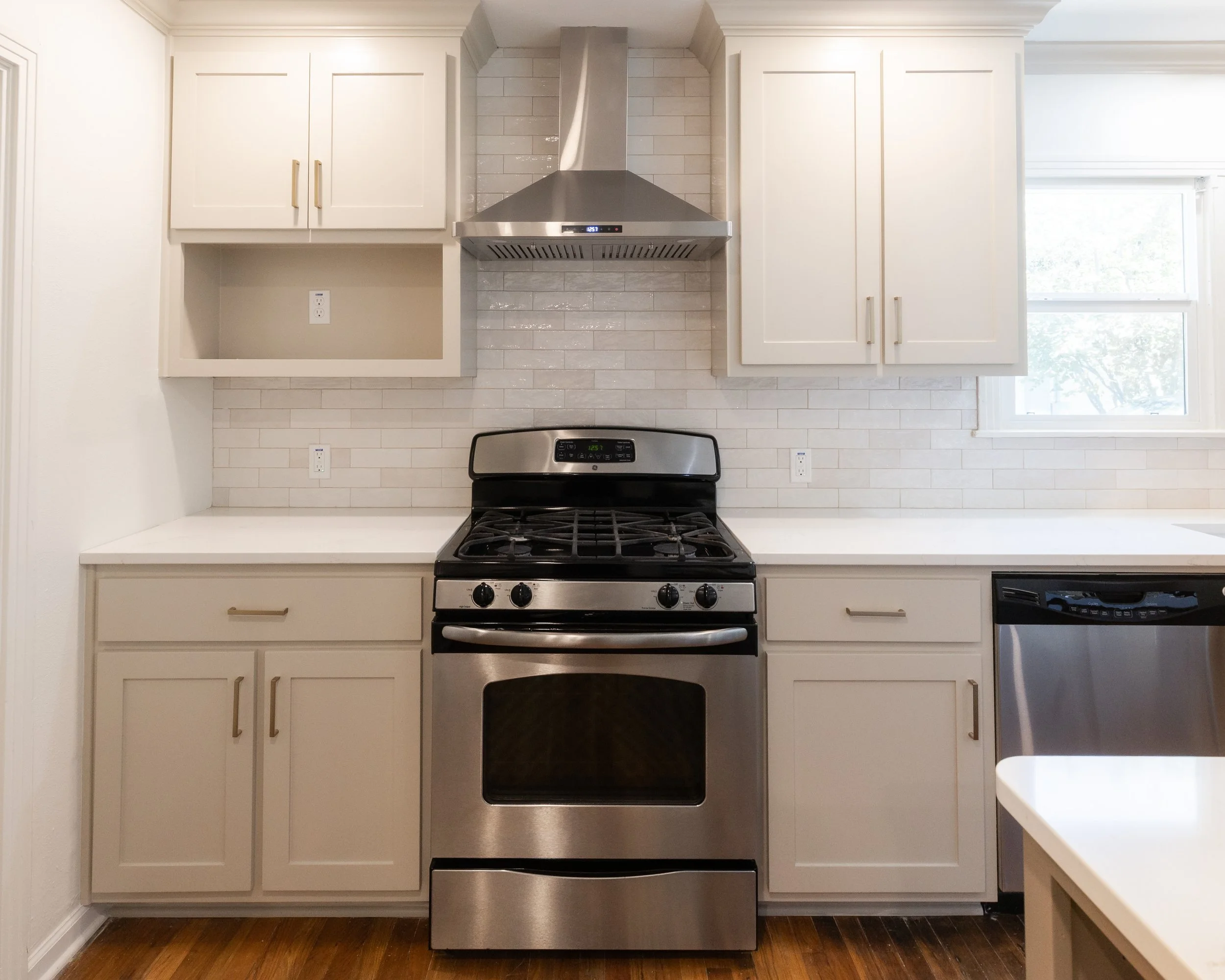 018-250902-PH-HUBBY-REMODEL-hollyvonne.com.jpg