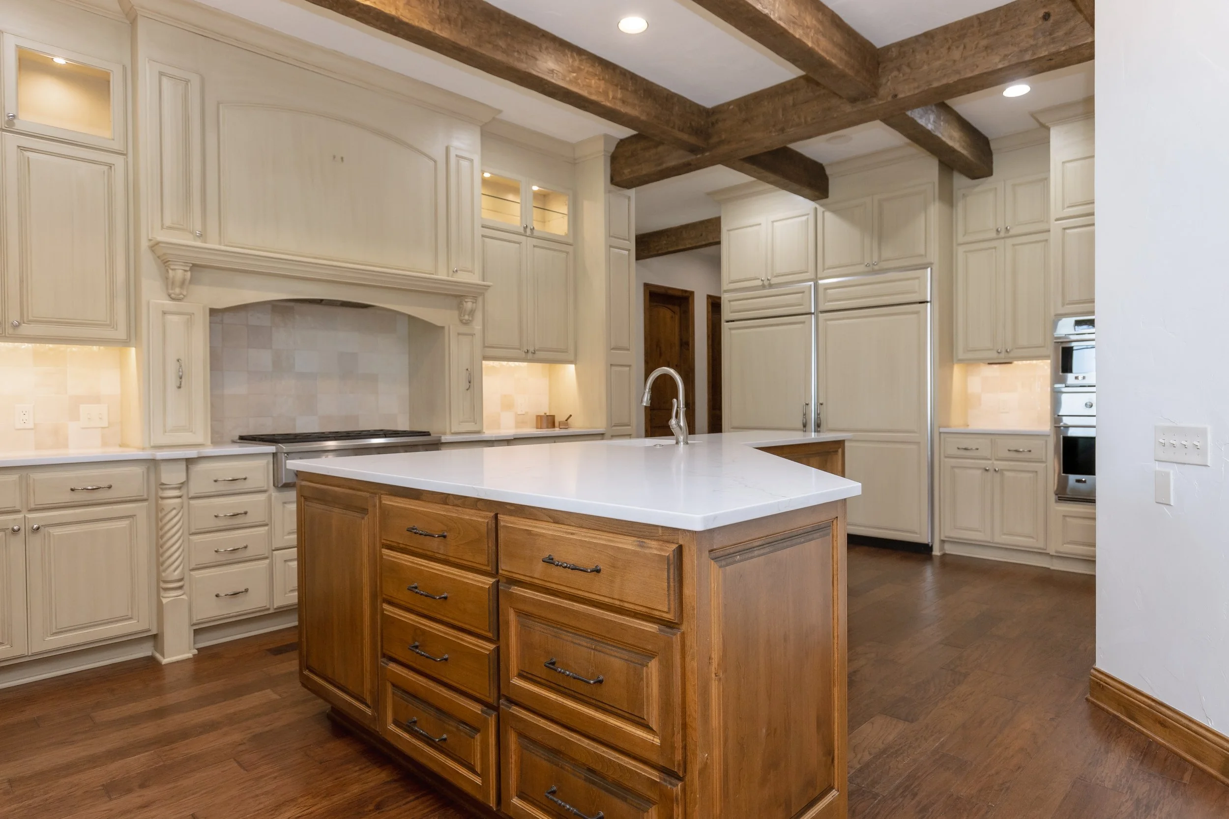 020-260624-WOODFALL-PERENNIAL-HOMES-jackandjunephoto.com.jpg