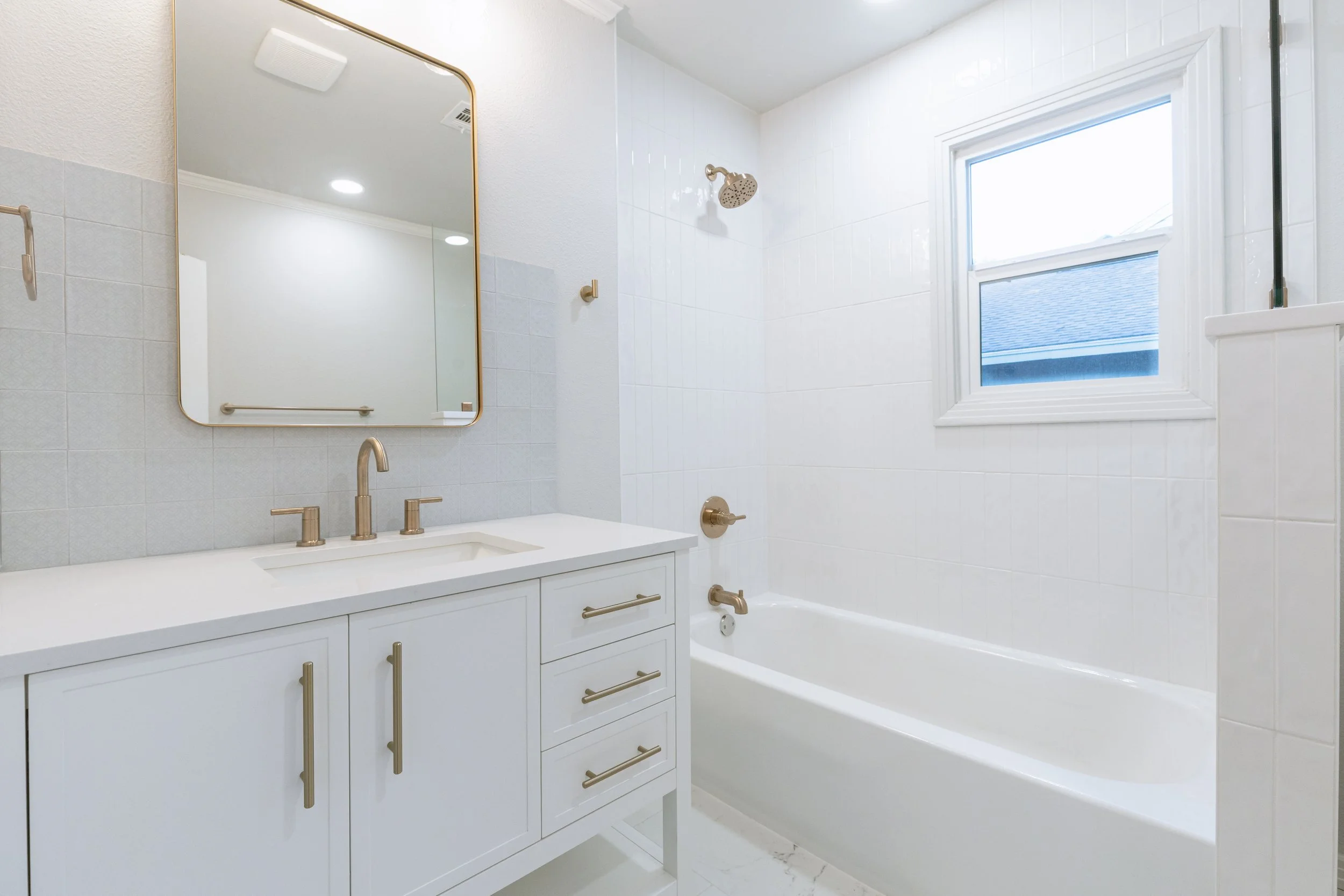 014-250902-PH-HUBBY-REMODEL-hollyvonne.com (1).jpg