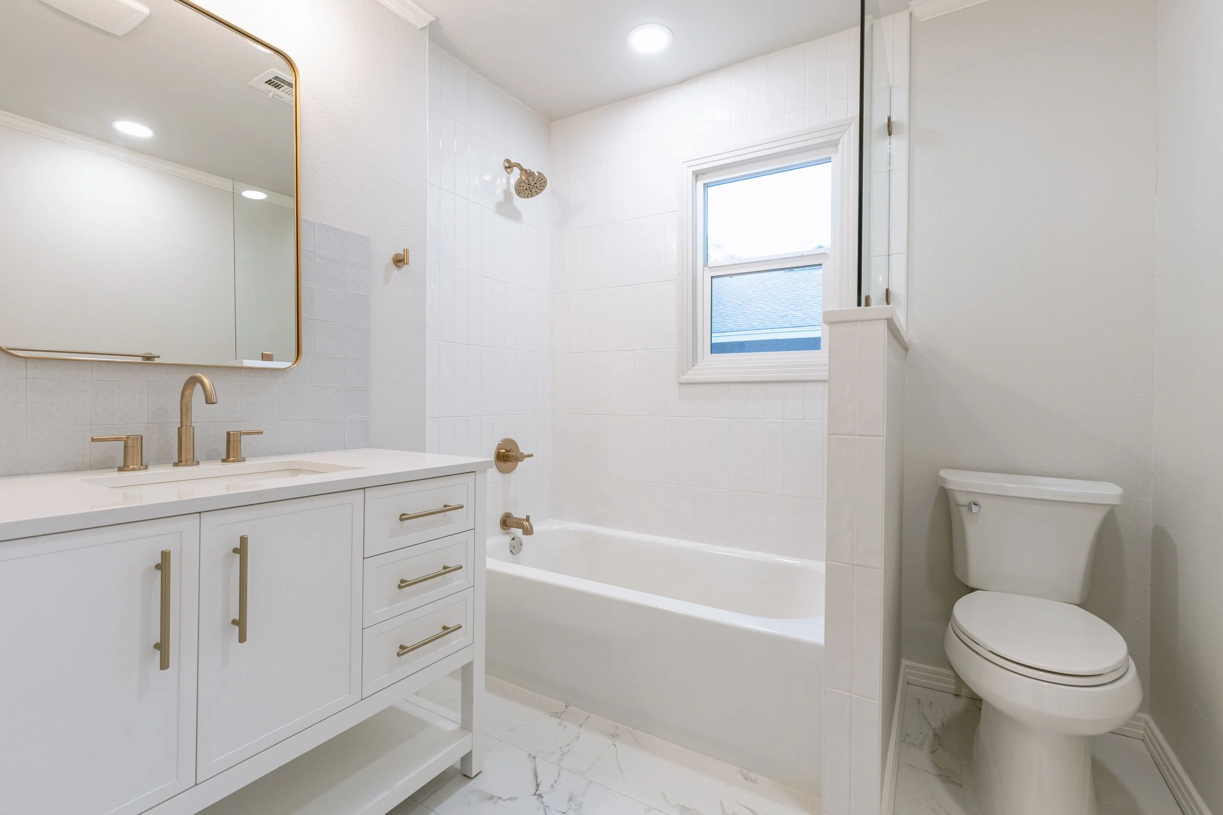 002-250902-PH-HUBBY-REMODEL-hollyvonne.com.jpg