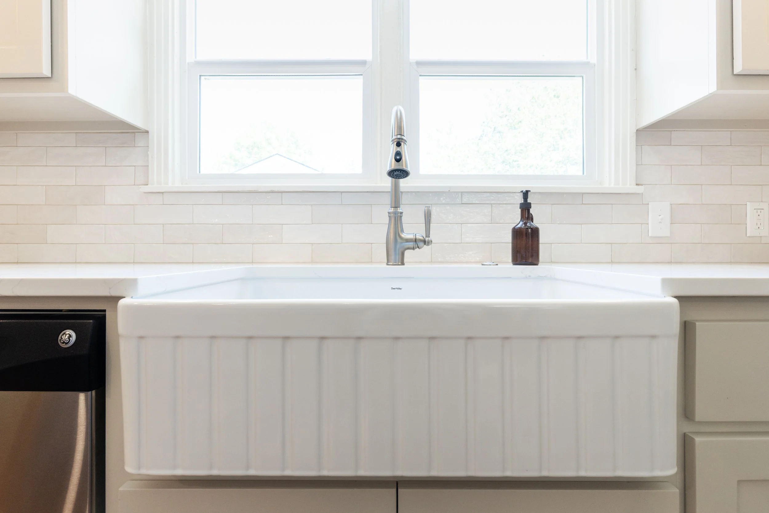 021-250903-PH-HUBBY-REMODEL-hollyvonne.com (1).jpg