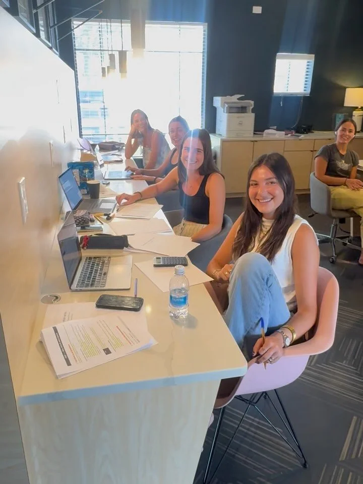 Finals week is in full effect and our residents are locked in 📚 Whether you&rsquo;re grinding solo or studying with a group, The Verge has the perfect space for you. Let&rsquo;s finish strong and hit those academic goals!
#orlando #studentliving #uc