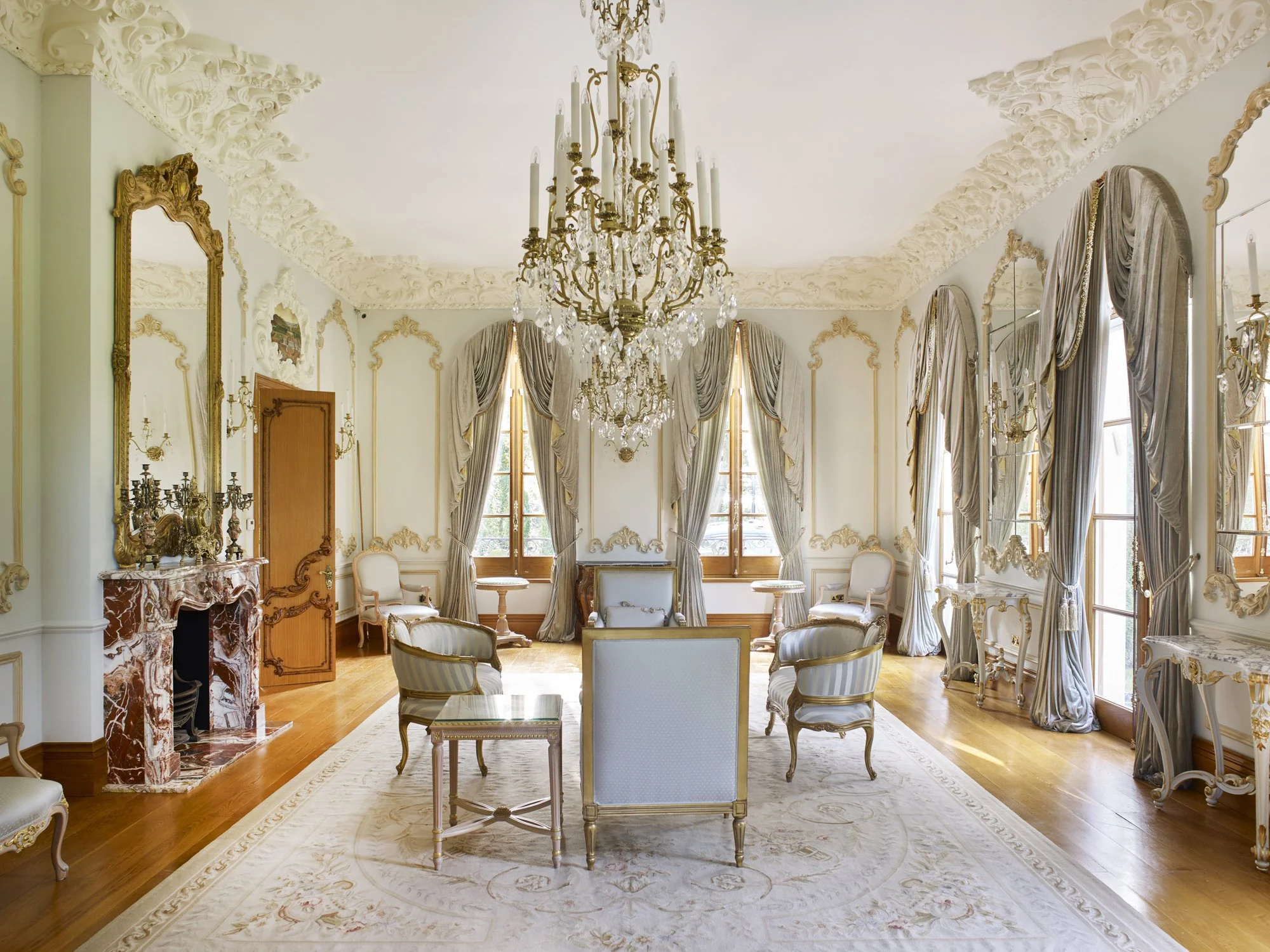 rococo manor47.jpg