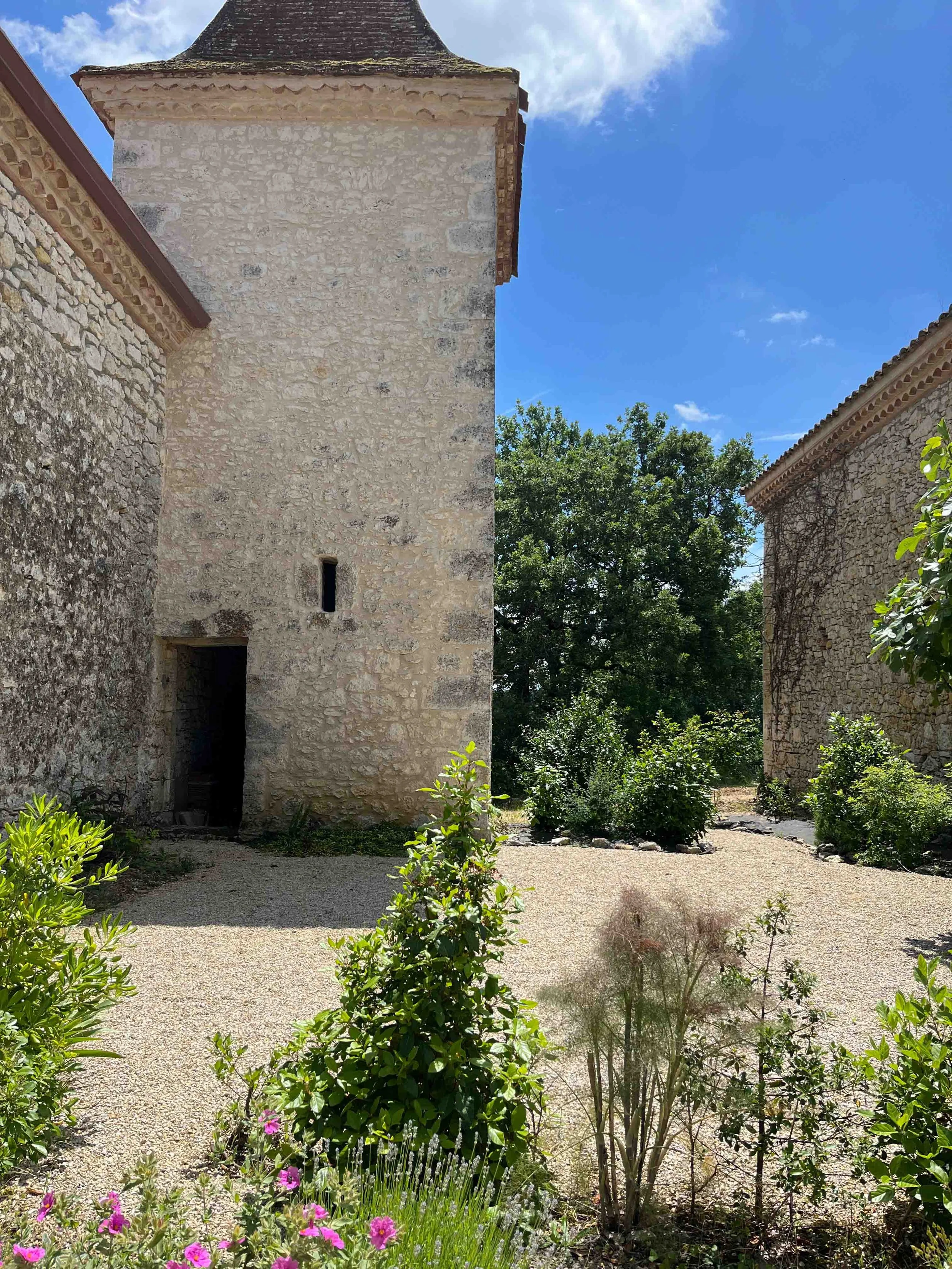 gascogne-medieval-estate-50.jpg