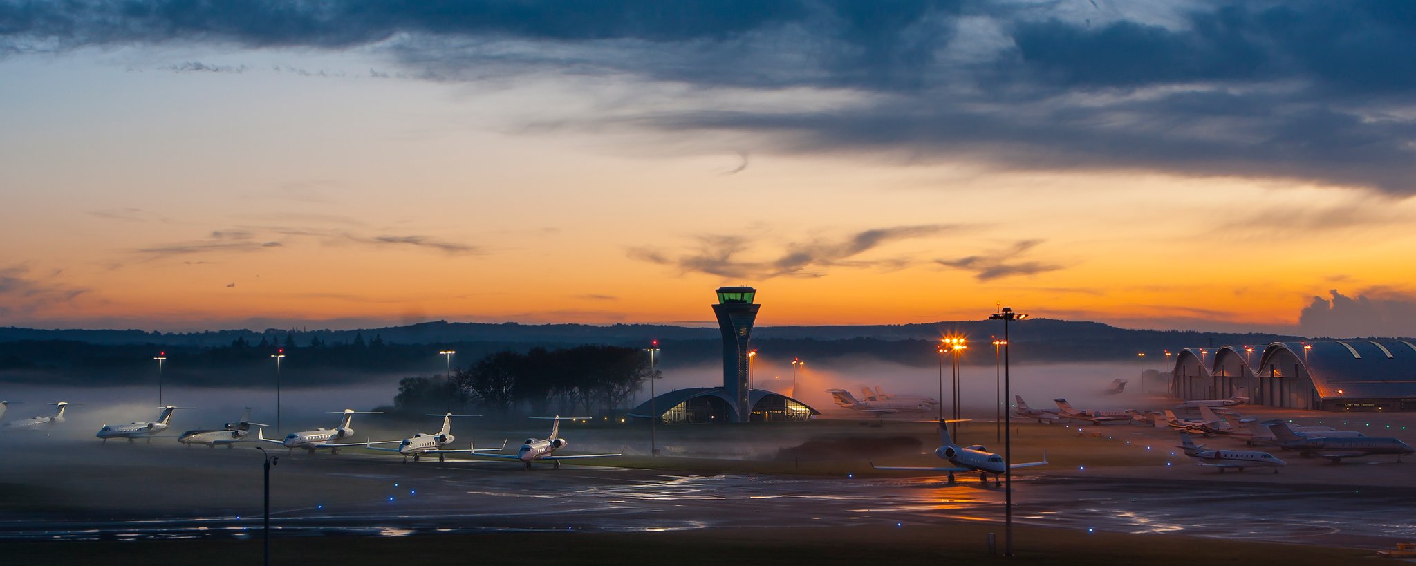 Farnborough AIrport Web images19.jpg