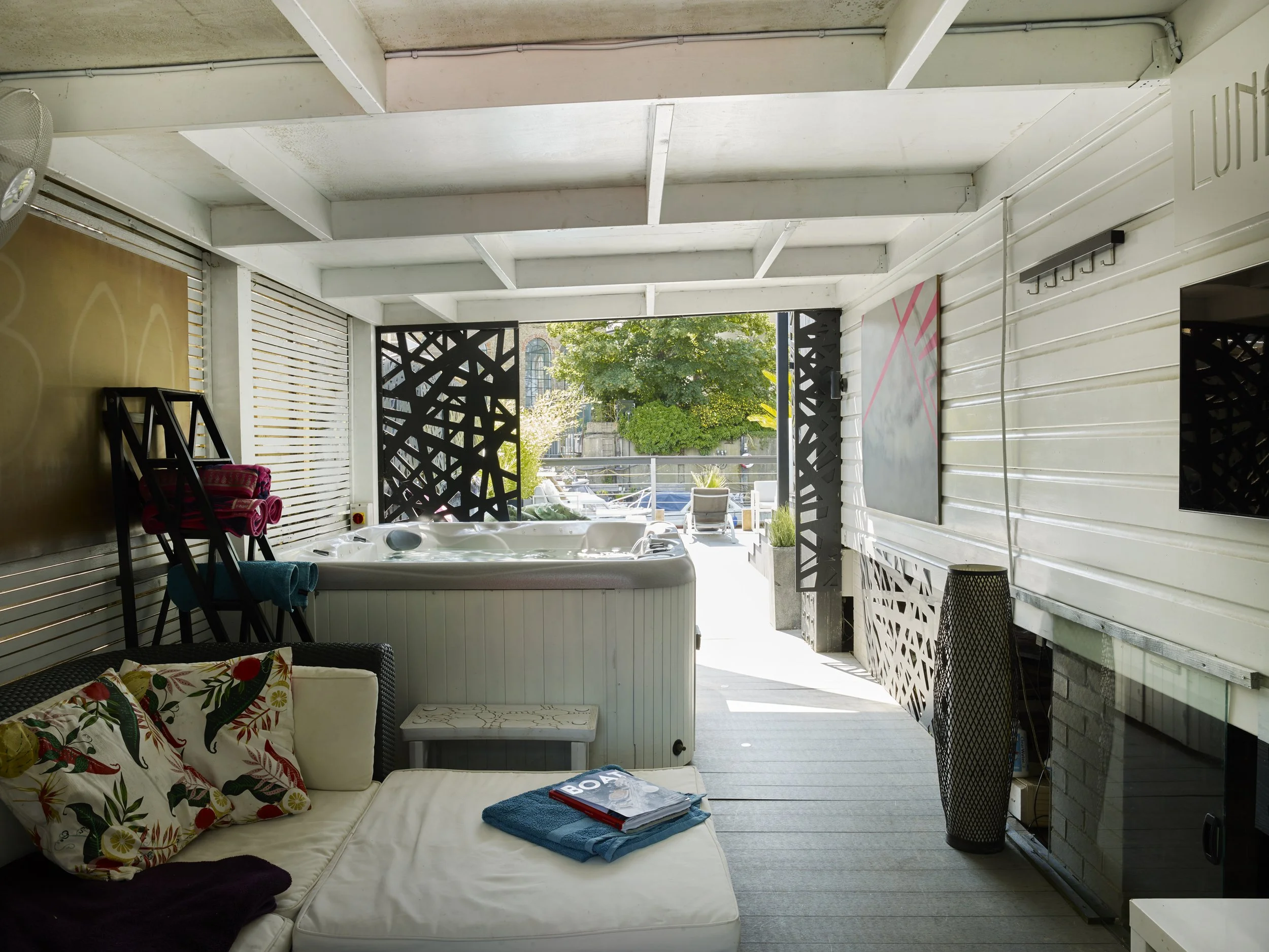 Thames_Ditton_Island_Surrey_13.jpg