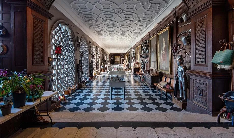 Jacobean Manor48.jpg
