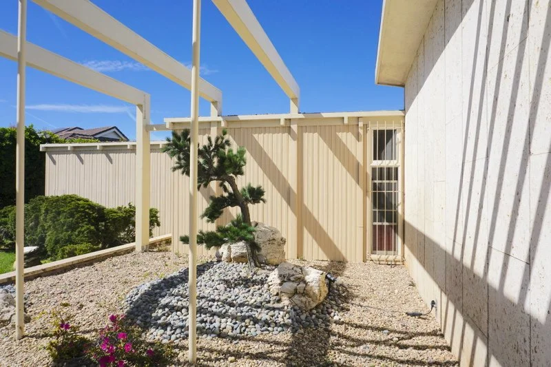 Midcentury_Retreat_104.jpg