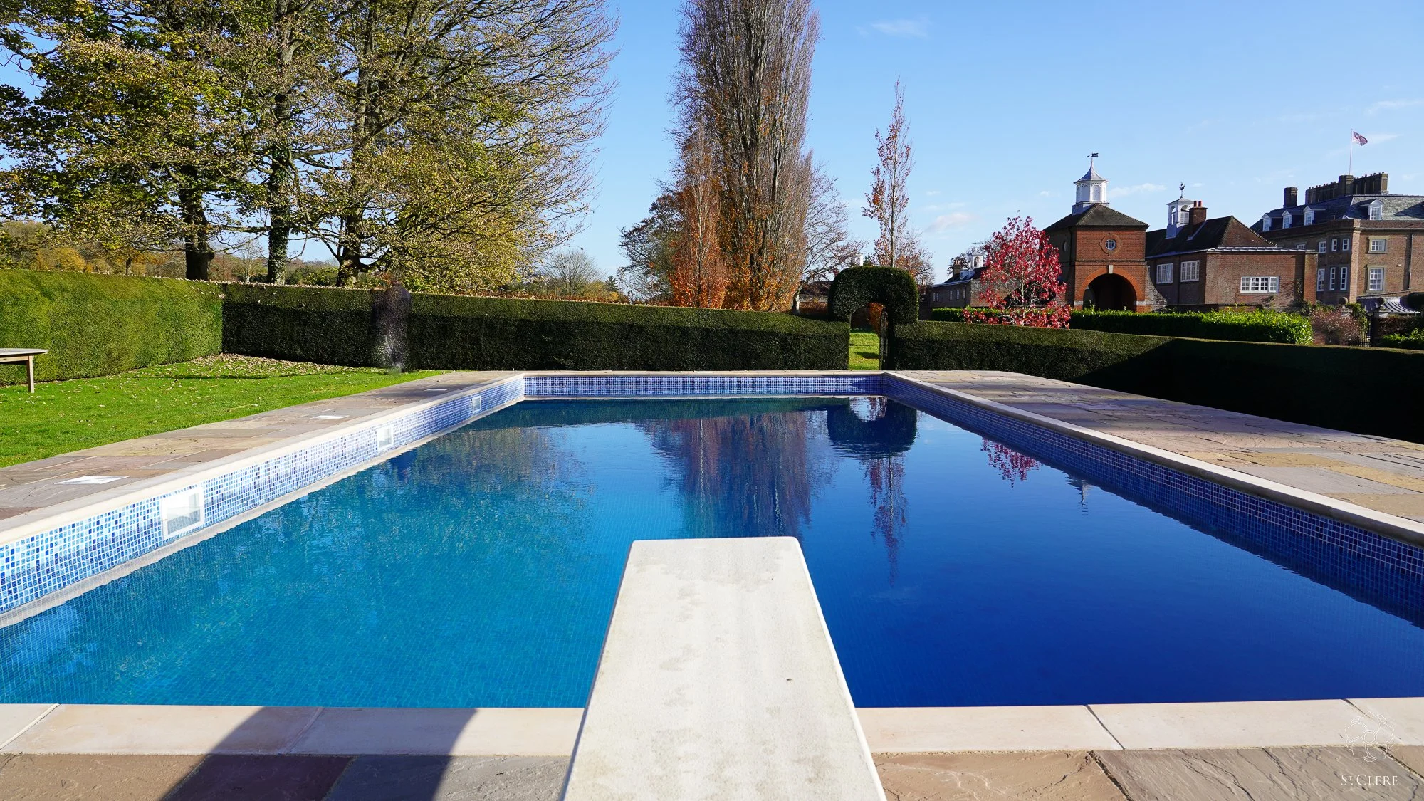 North_Downs_Estate_23.jpg