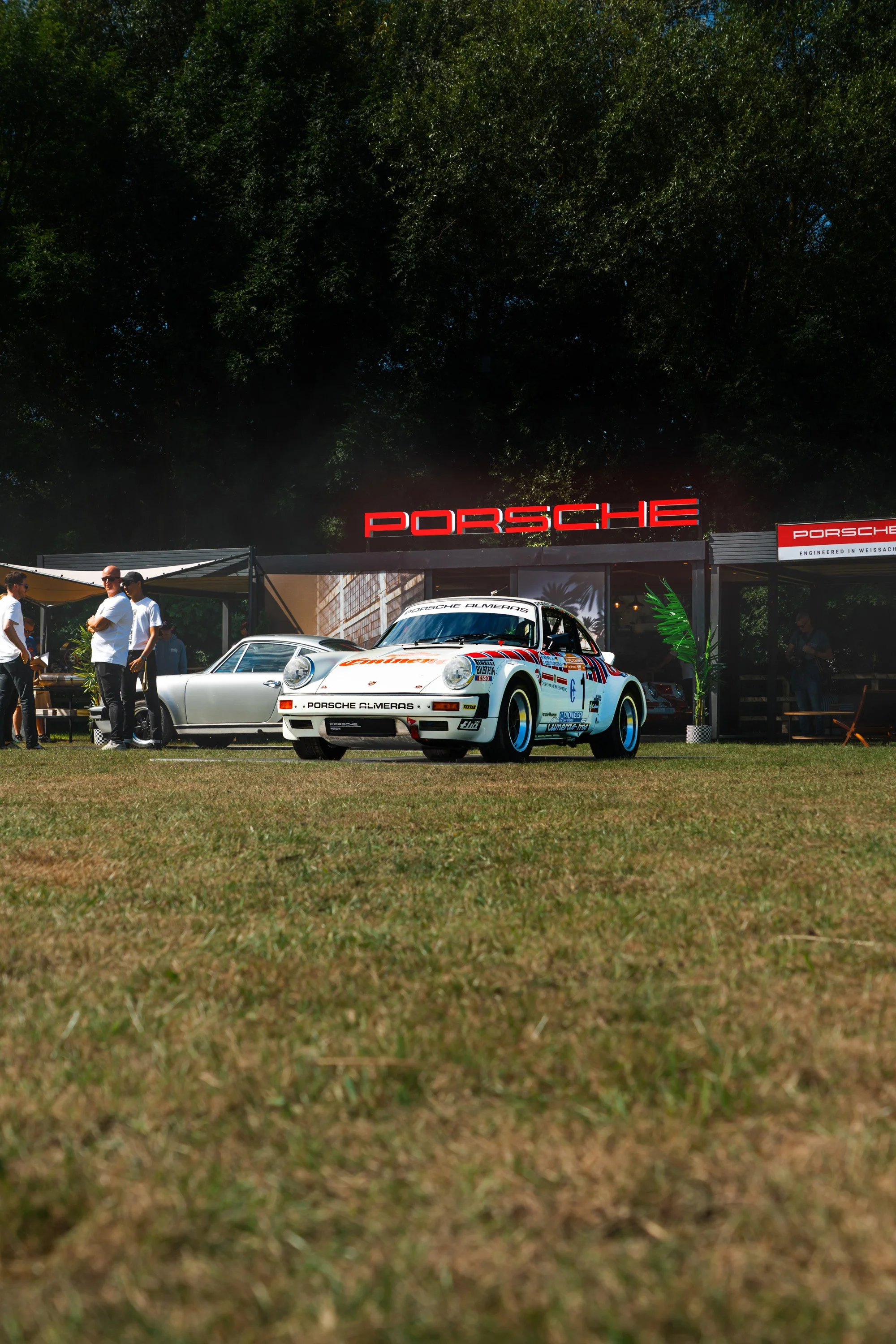 Outdoor_Event_Space_11.jpg