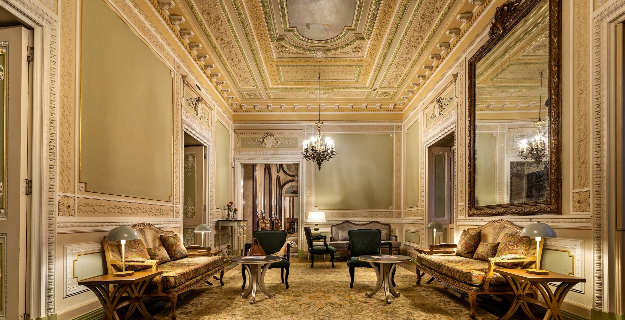 Algarve_Palace_08.jpg