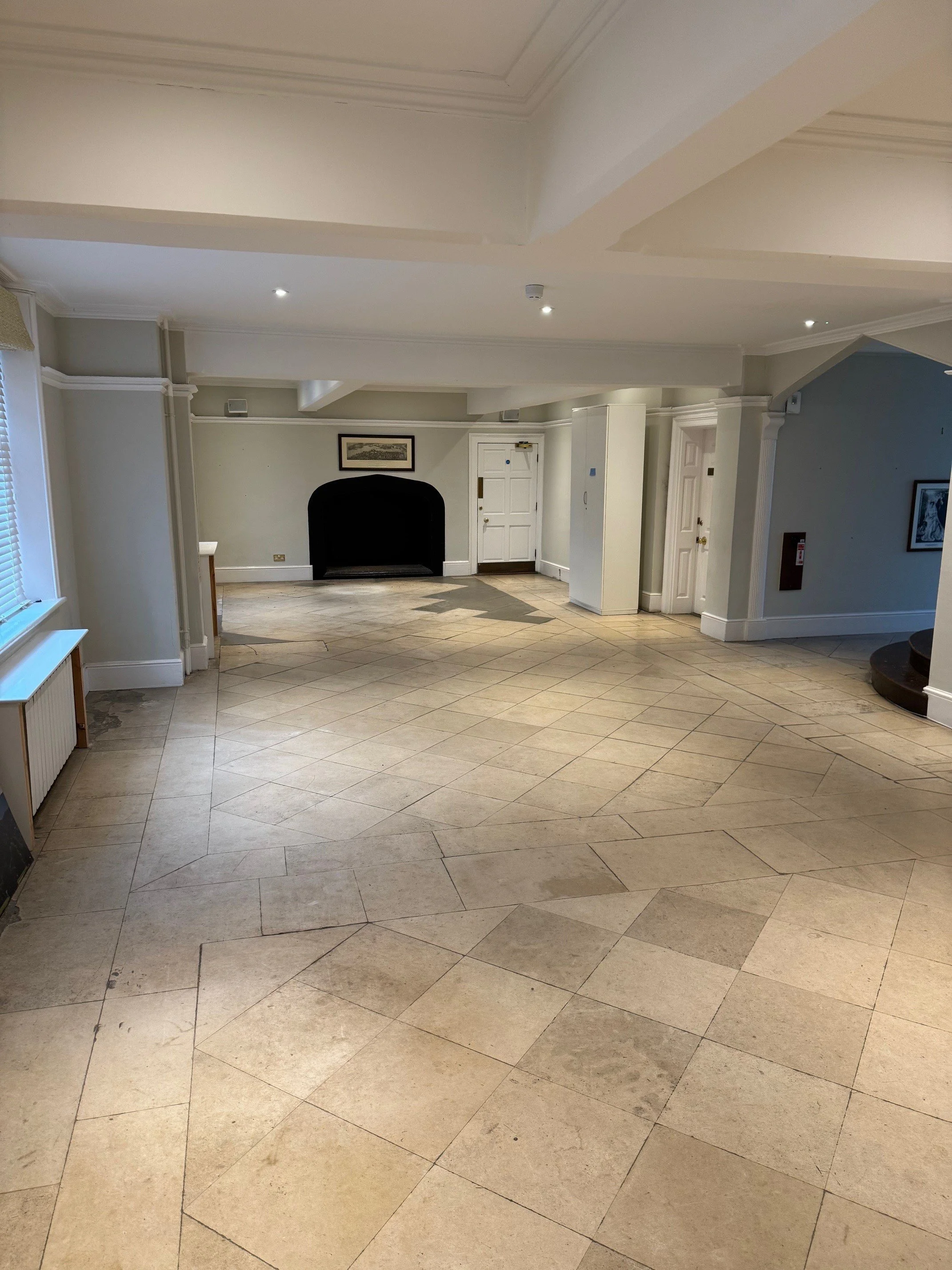 Midhurst_House_03.jpg