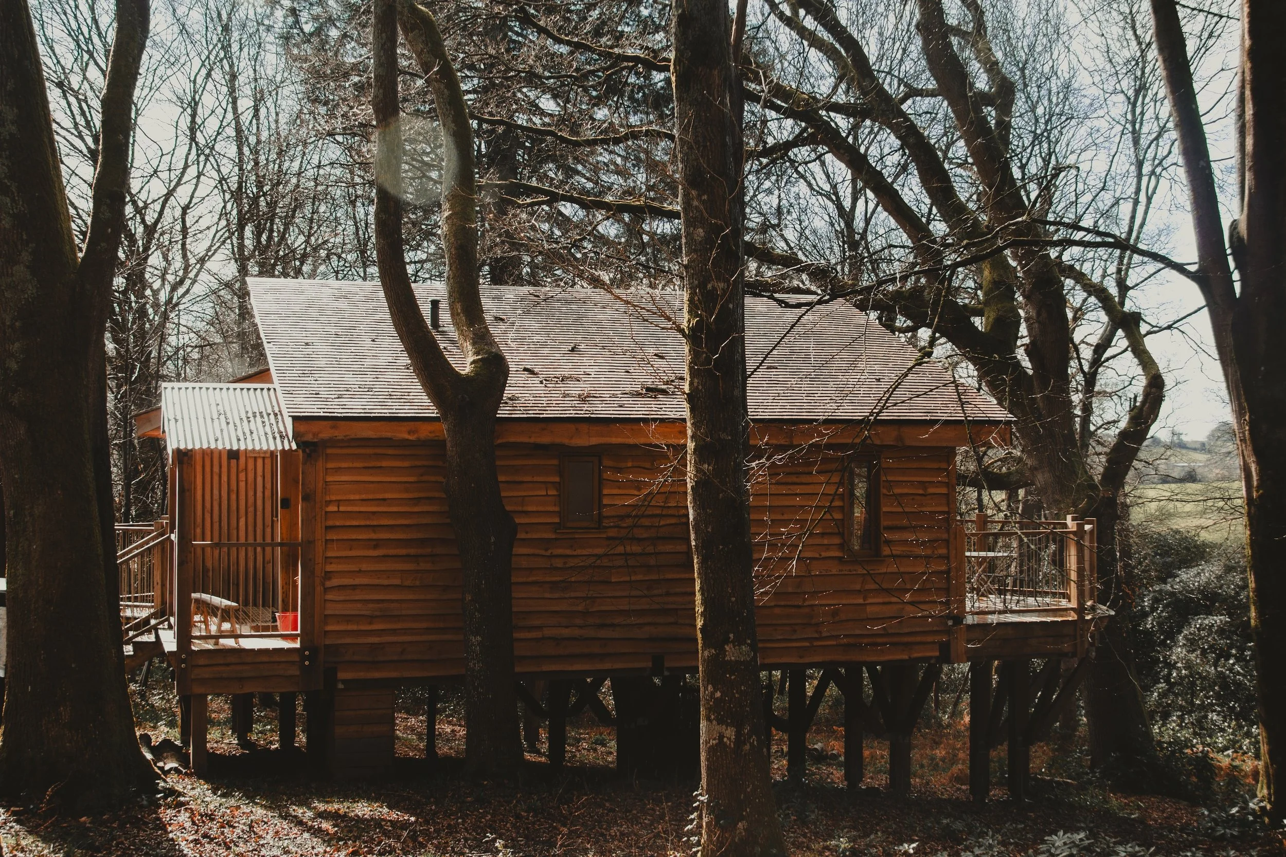 LUXURY TREEHOUSE FOUR