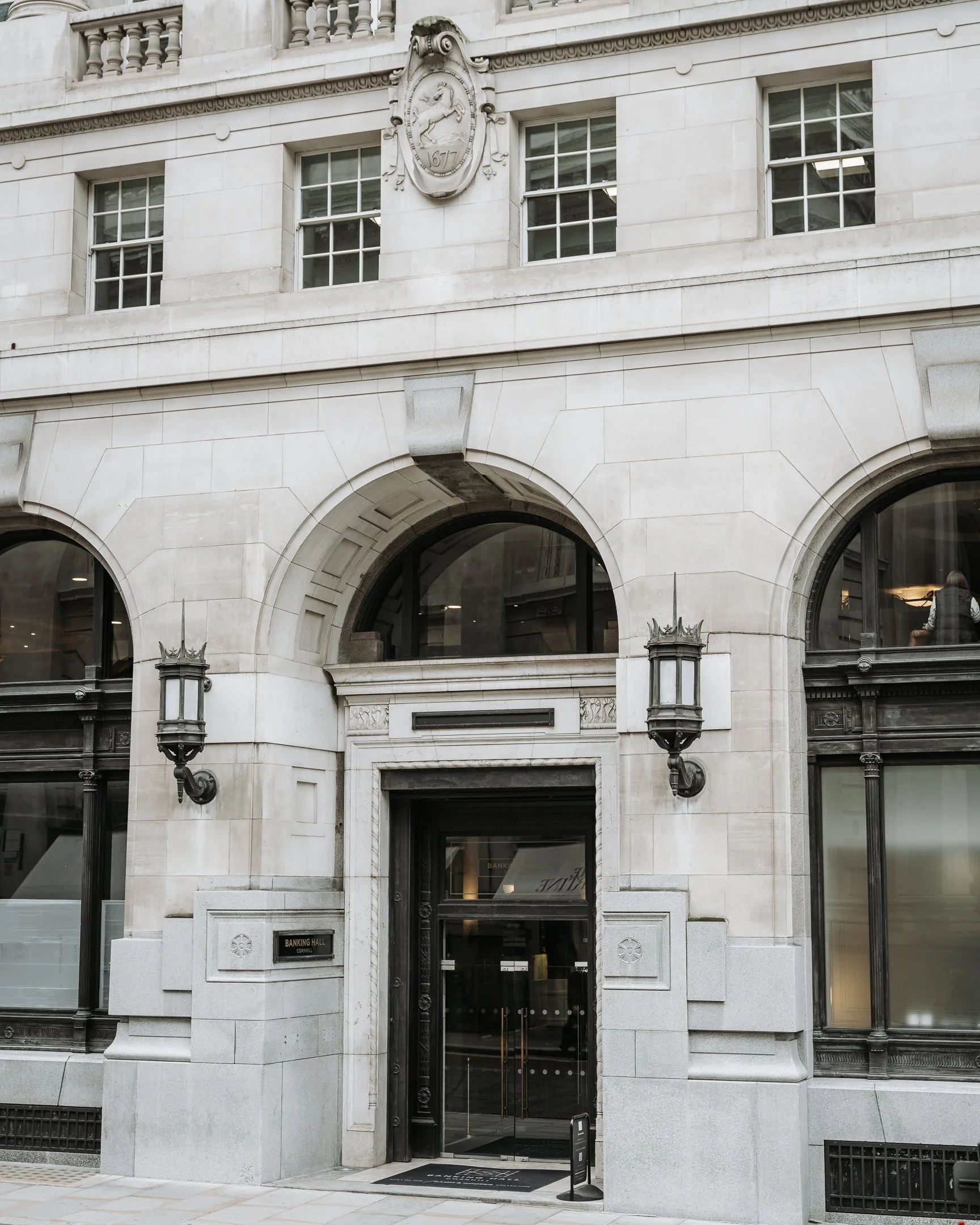 Art_Deco_Hall_48.jpg