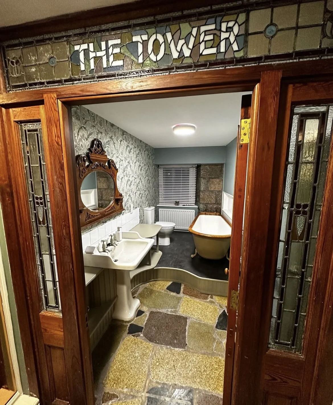 The_Penthouse_09.jpg