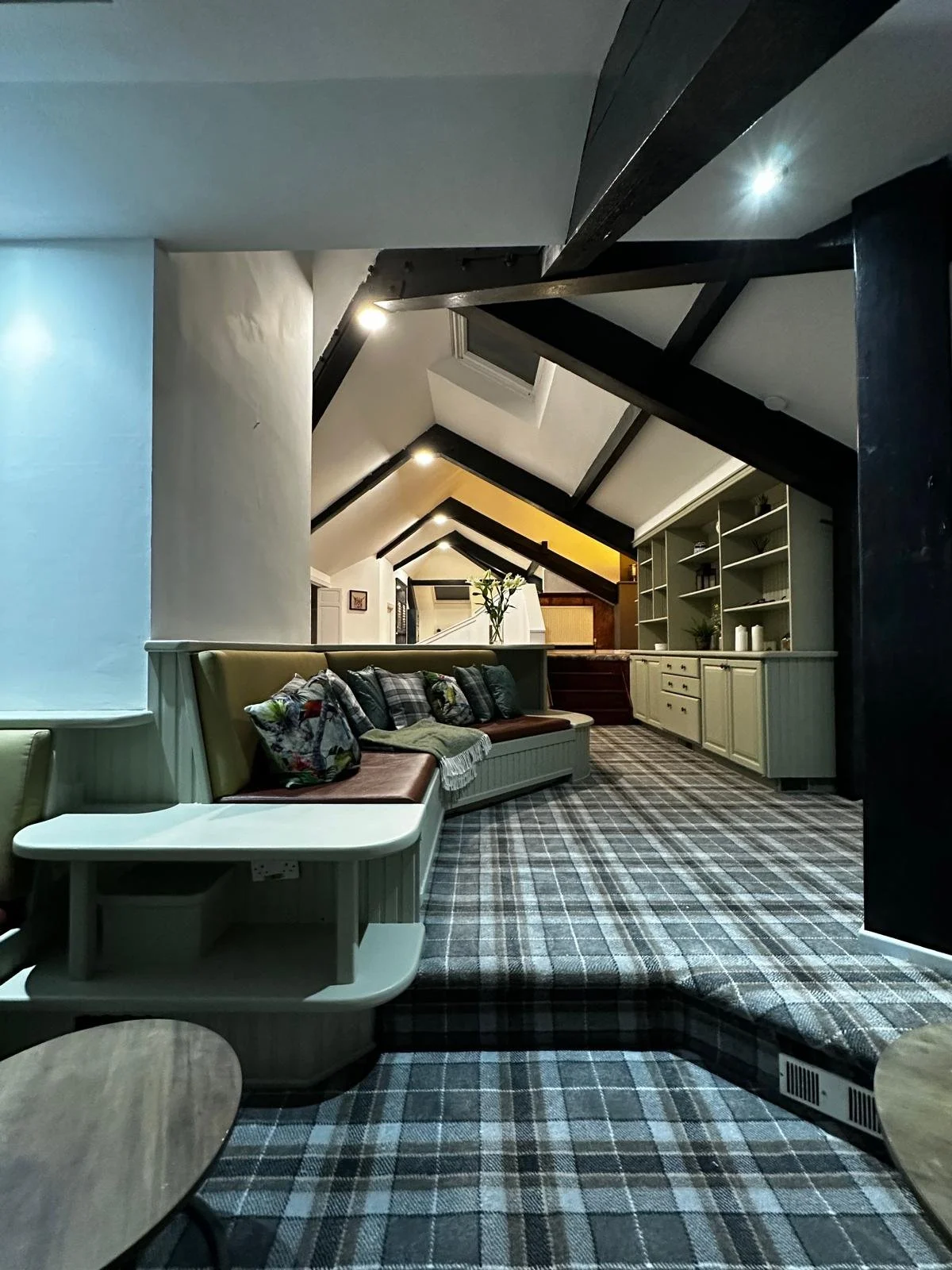 The_Penthouse_17.jpg