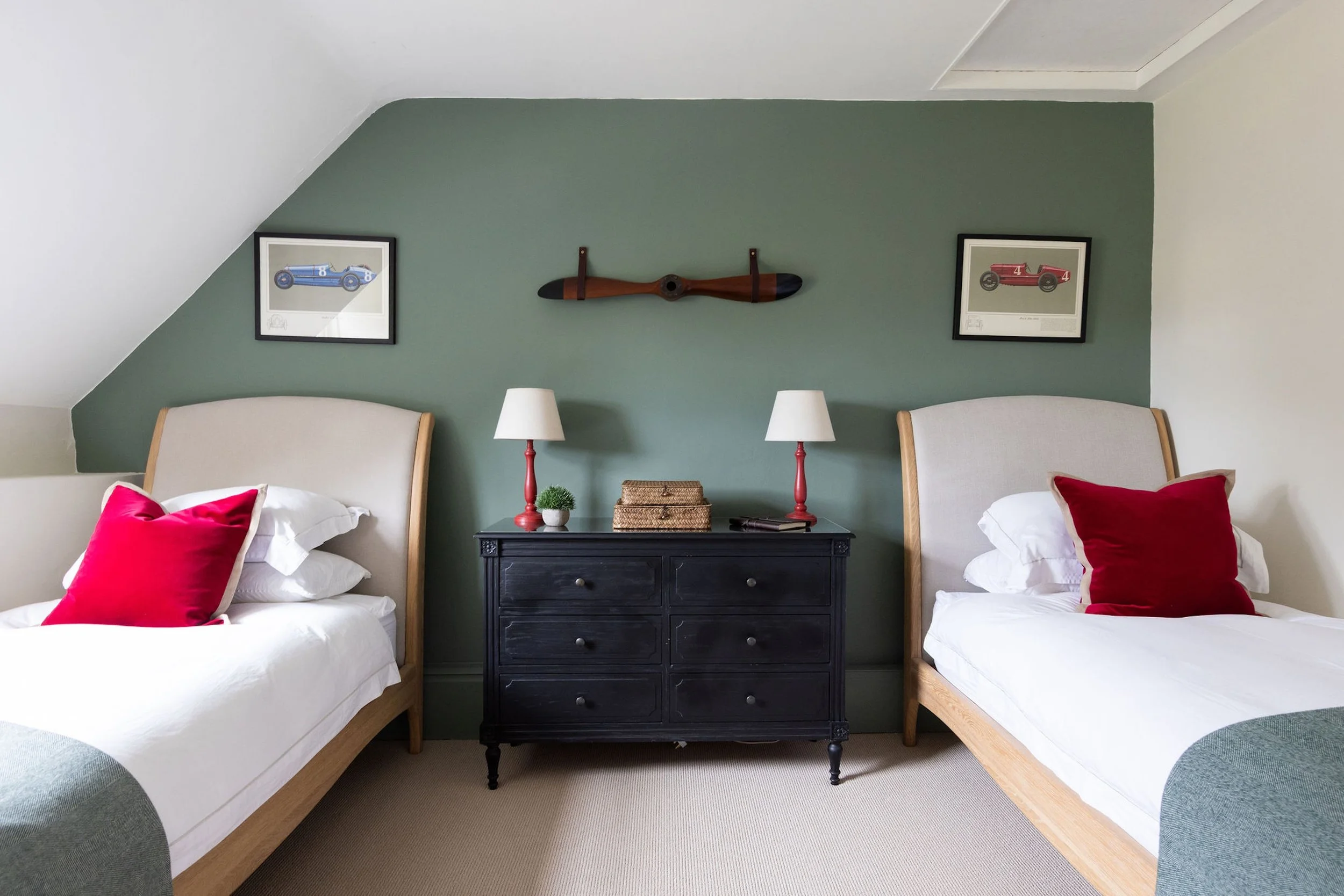 Oakbeam_Cottage_10.jpg