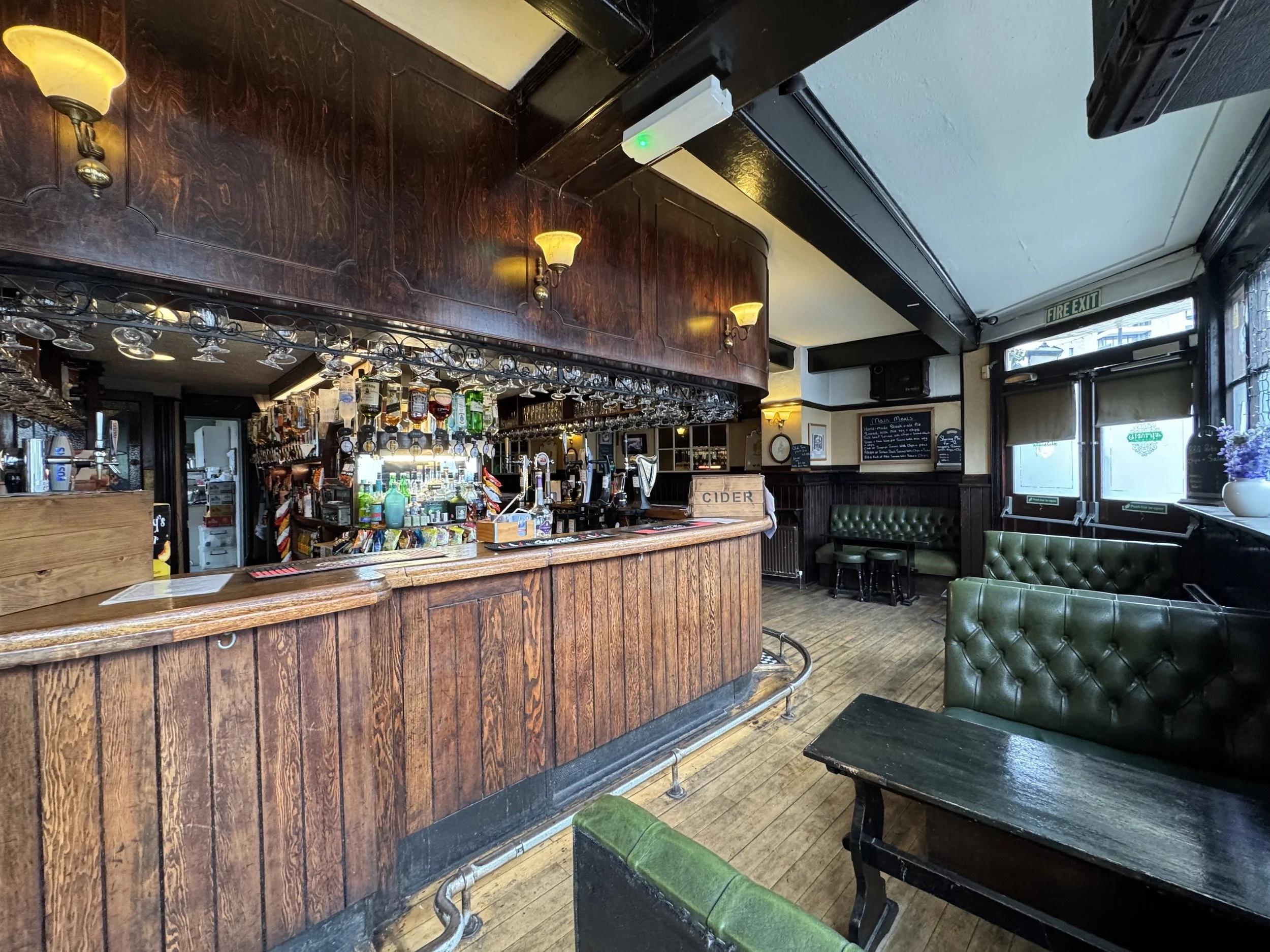 SOUTHWARK PUB