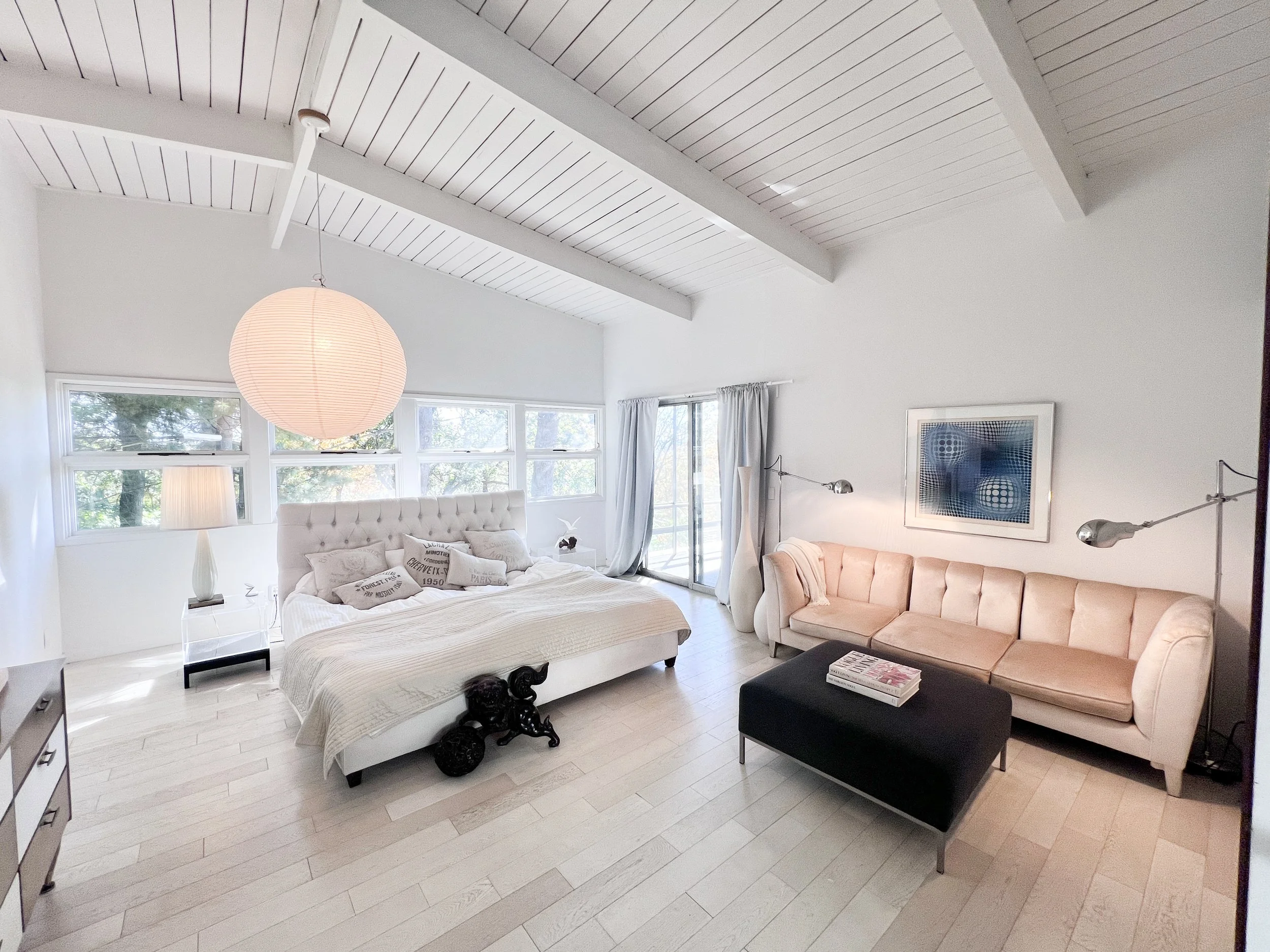 hudson-valley-mid-century-modern-newburghMASTER BED 2.JPG