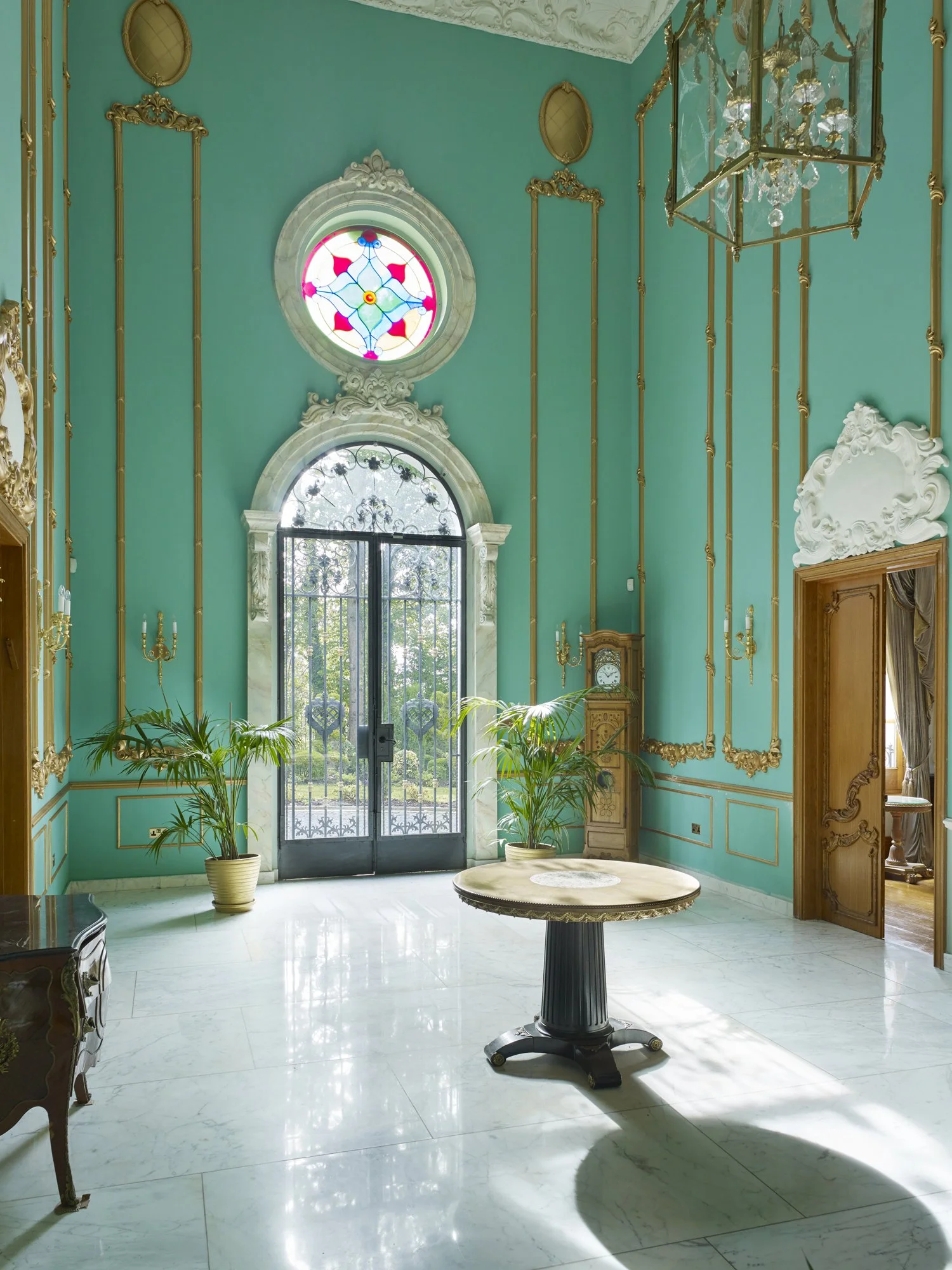rococo manor64.jpg
