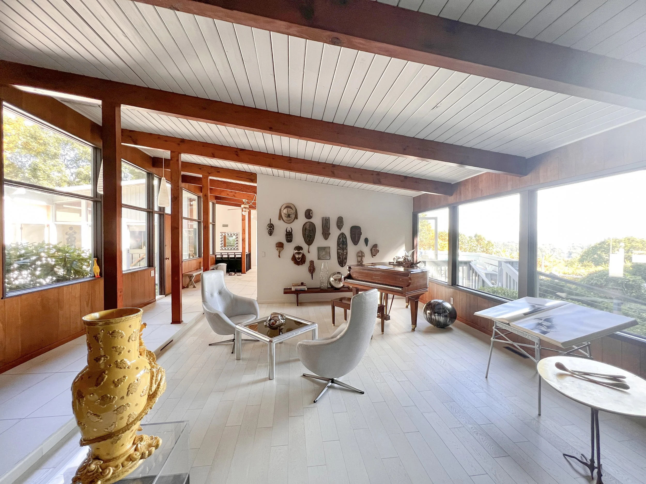 hudson-valley-mid-century-modern-newburghLIVING 7.jpg