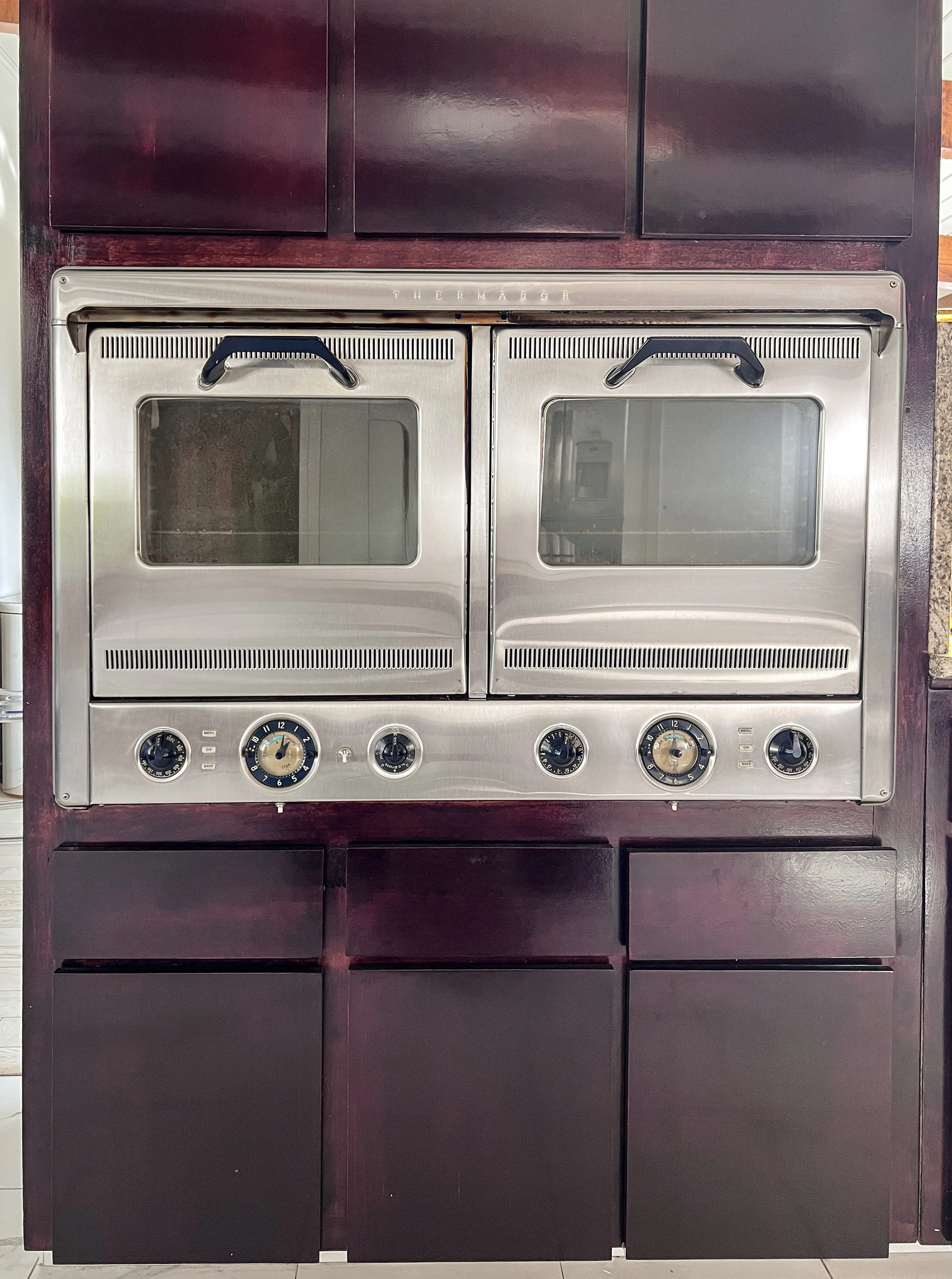 hudson-valley-mid-century-modern-newburghKITCHEN  4 MID CENTURY OVENS.JPG