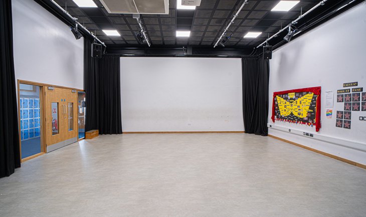 decorated-hertfordshire-school19.jpg