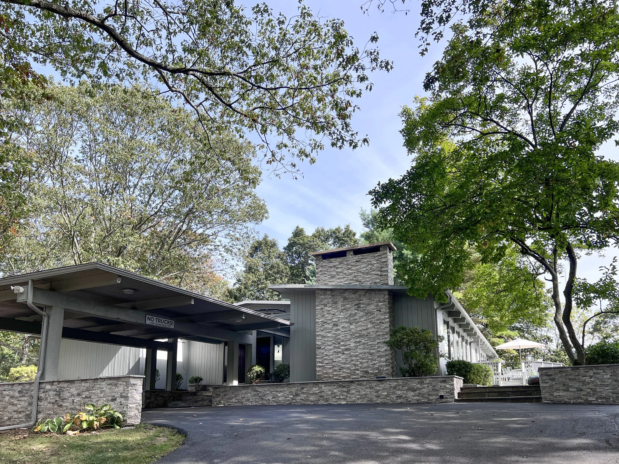 hudson-valley-mid-century-modern-newburghEXTERIOR 7.JPG