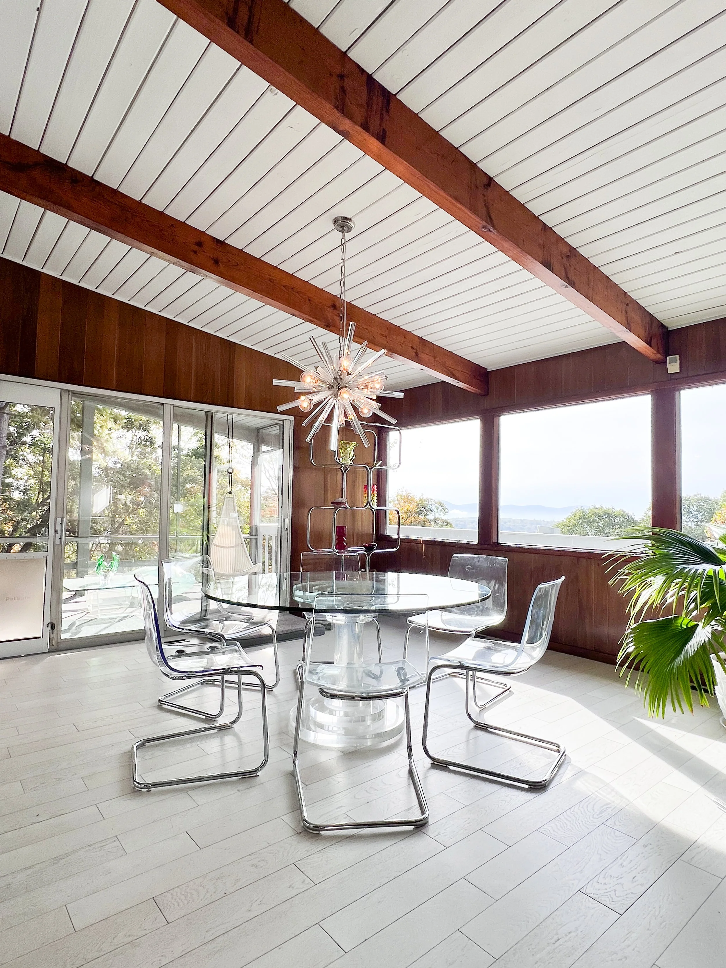 hudson-valley-mid-century-modern-newburghDINING 6.JPG