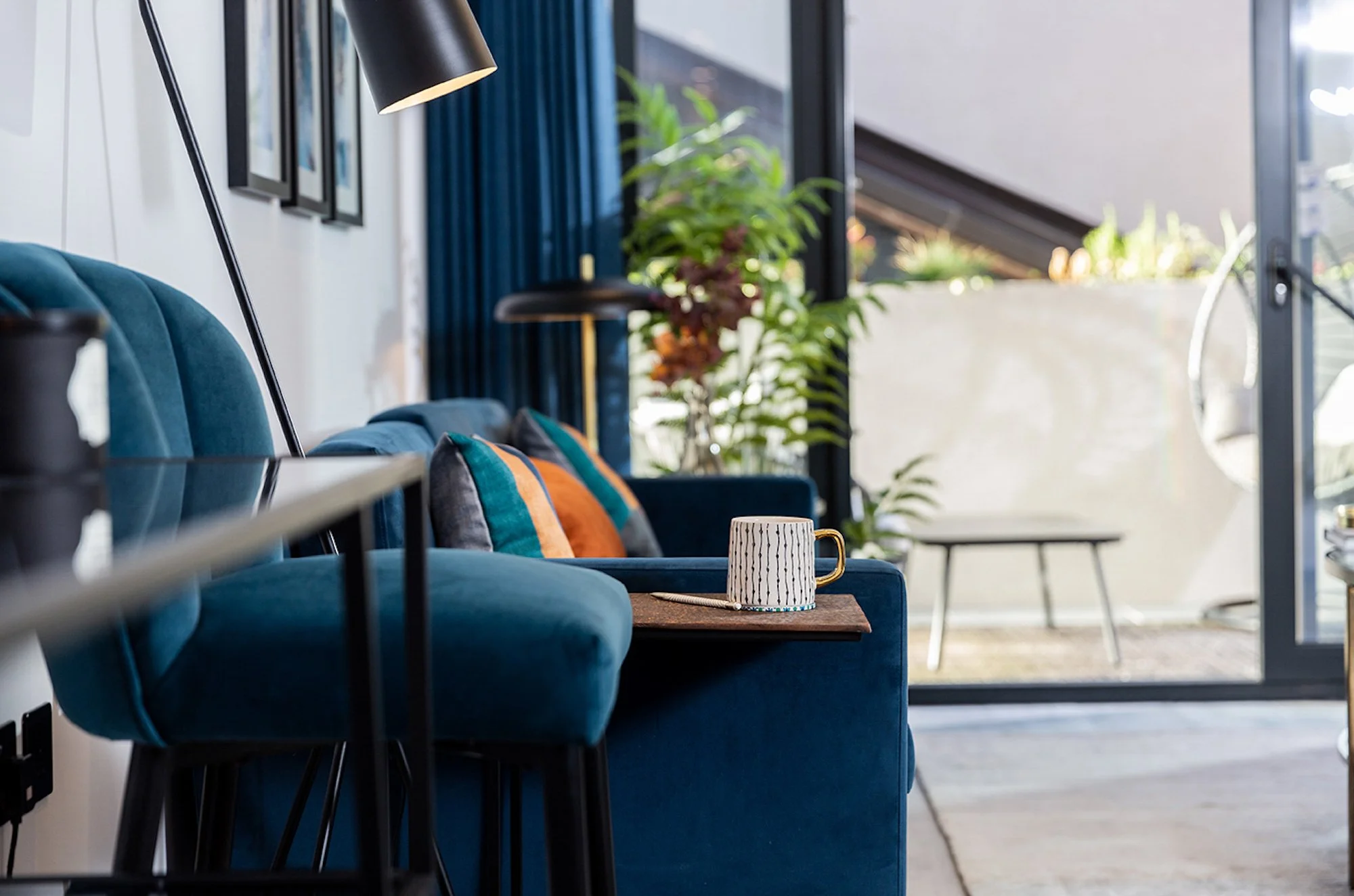 Joanna Galanis-location-stylist-8.jpg