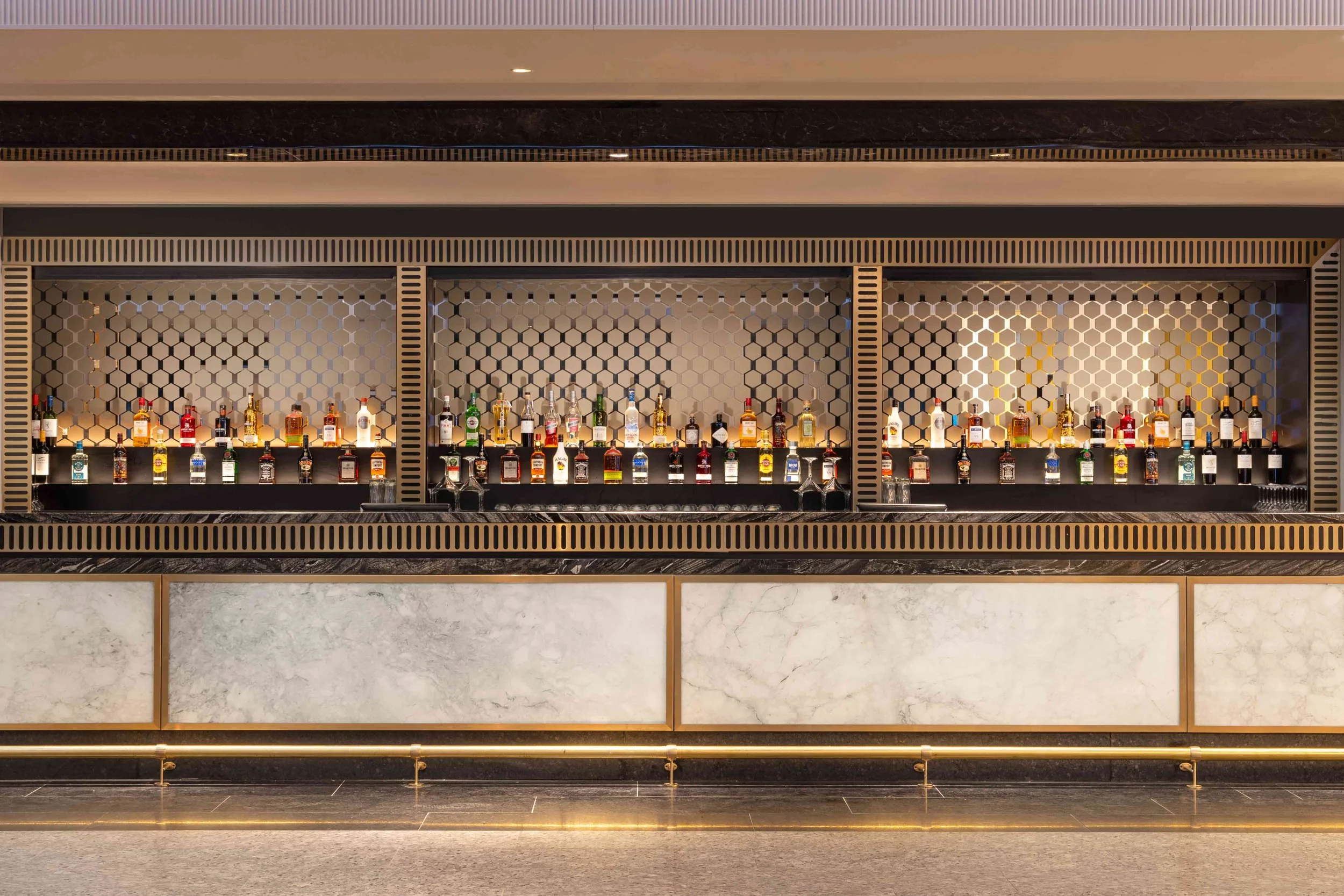 Peninsula-Ballroom-Bar.jpg